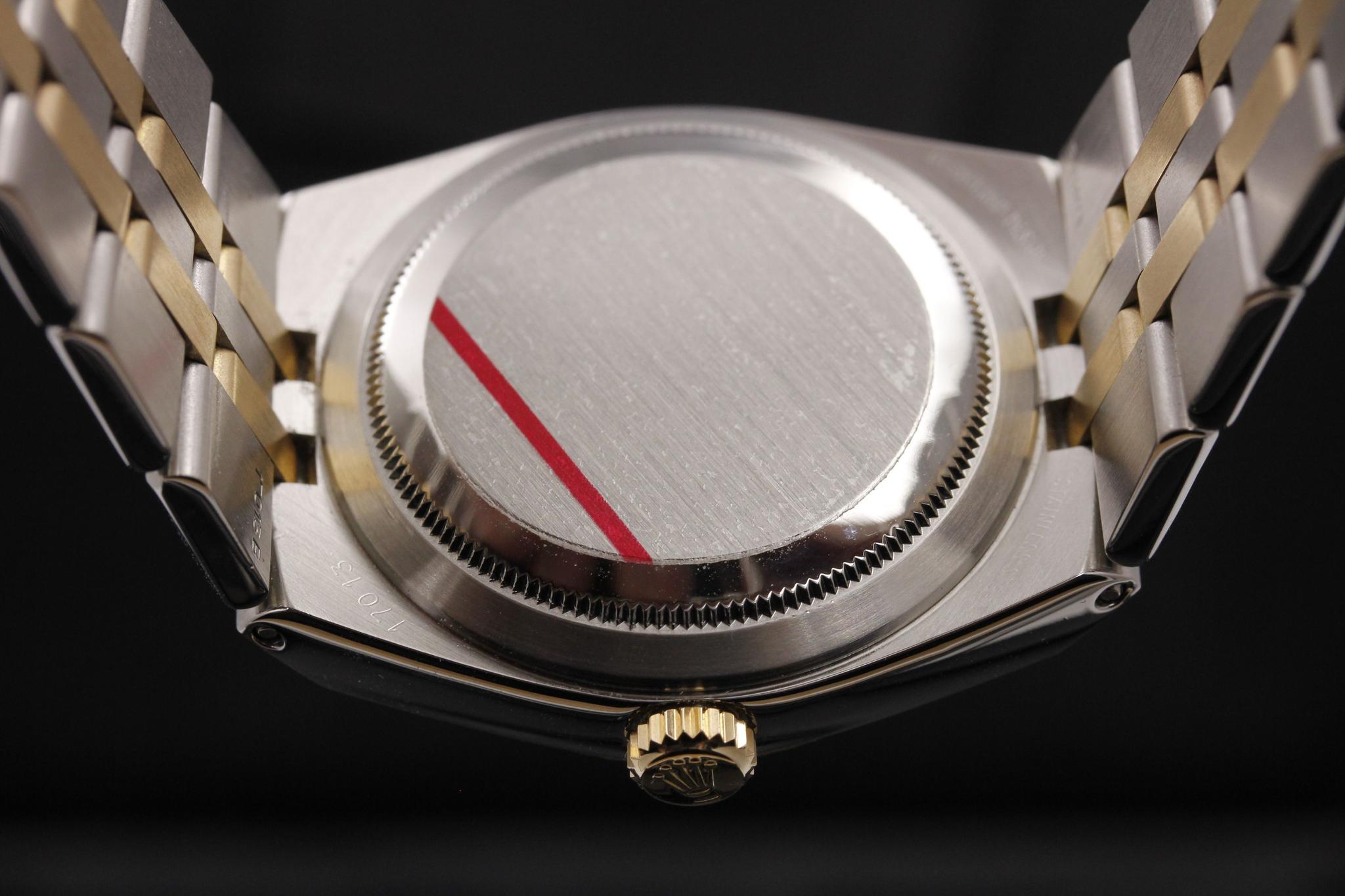 Watch Image 7