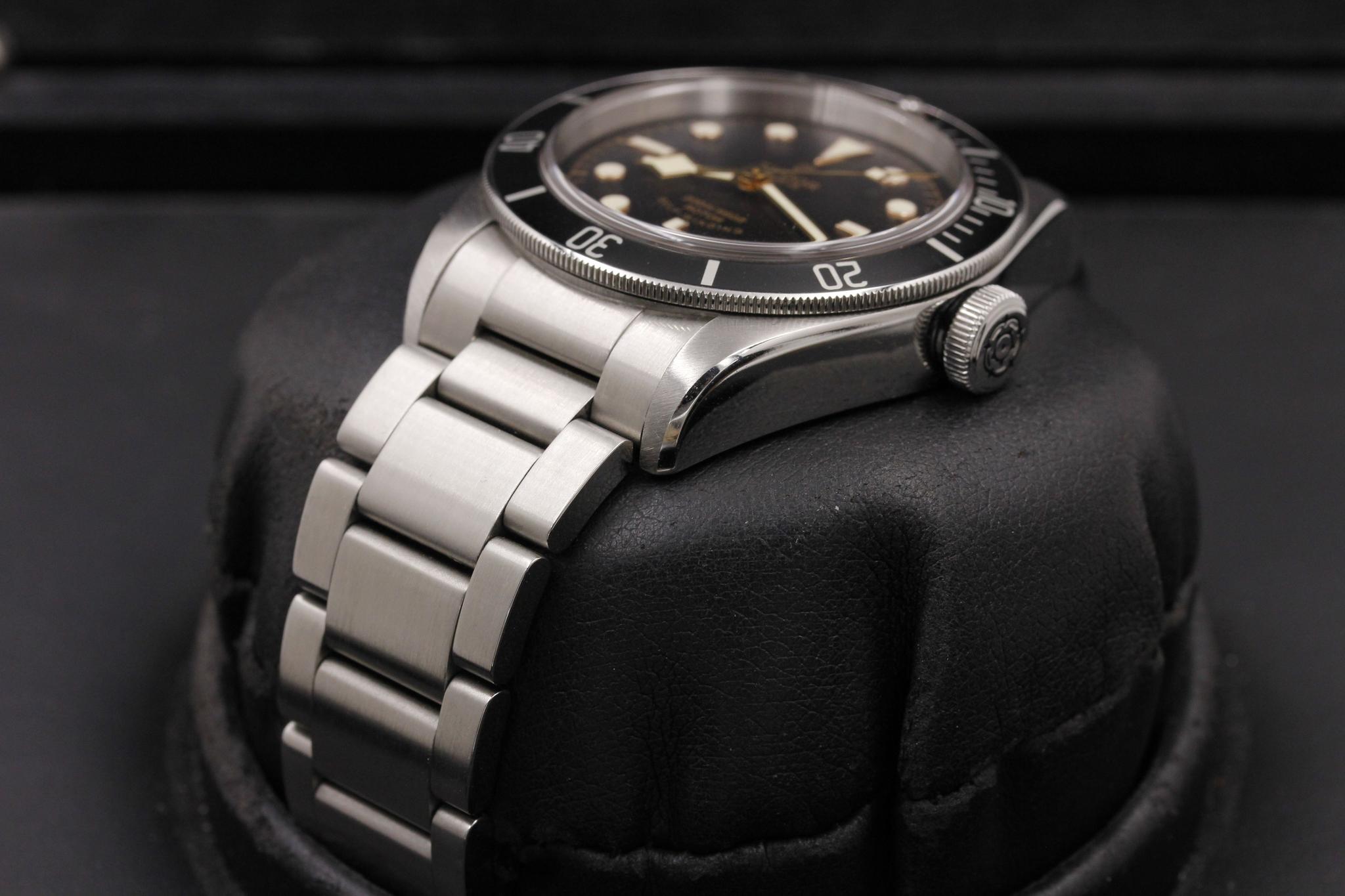 Watch Image 2