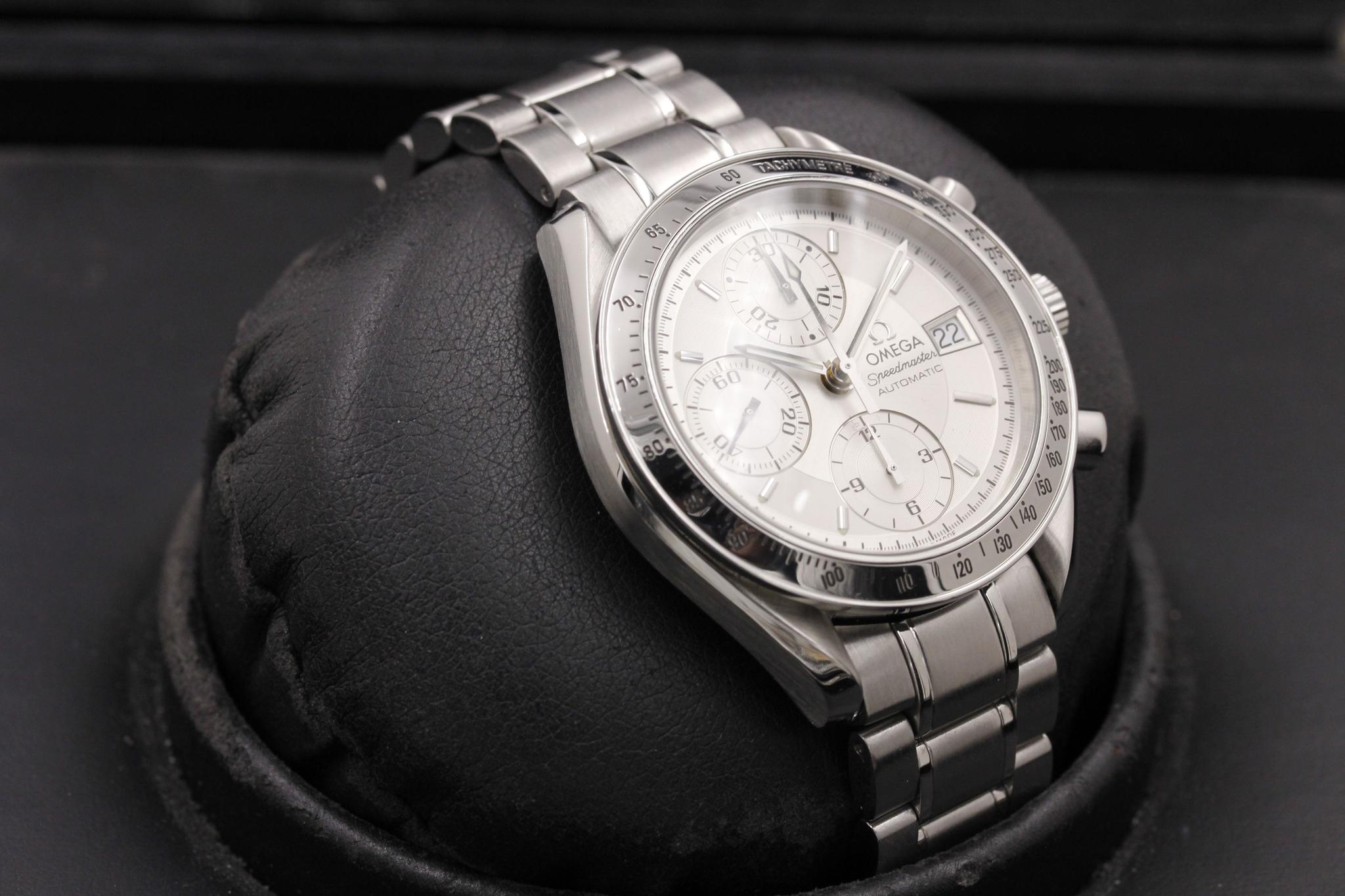 Watch Image 10