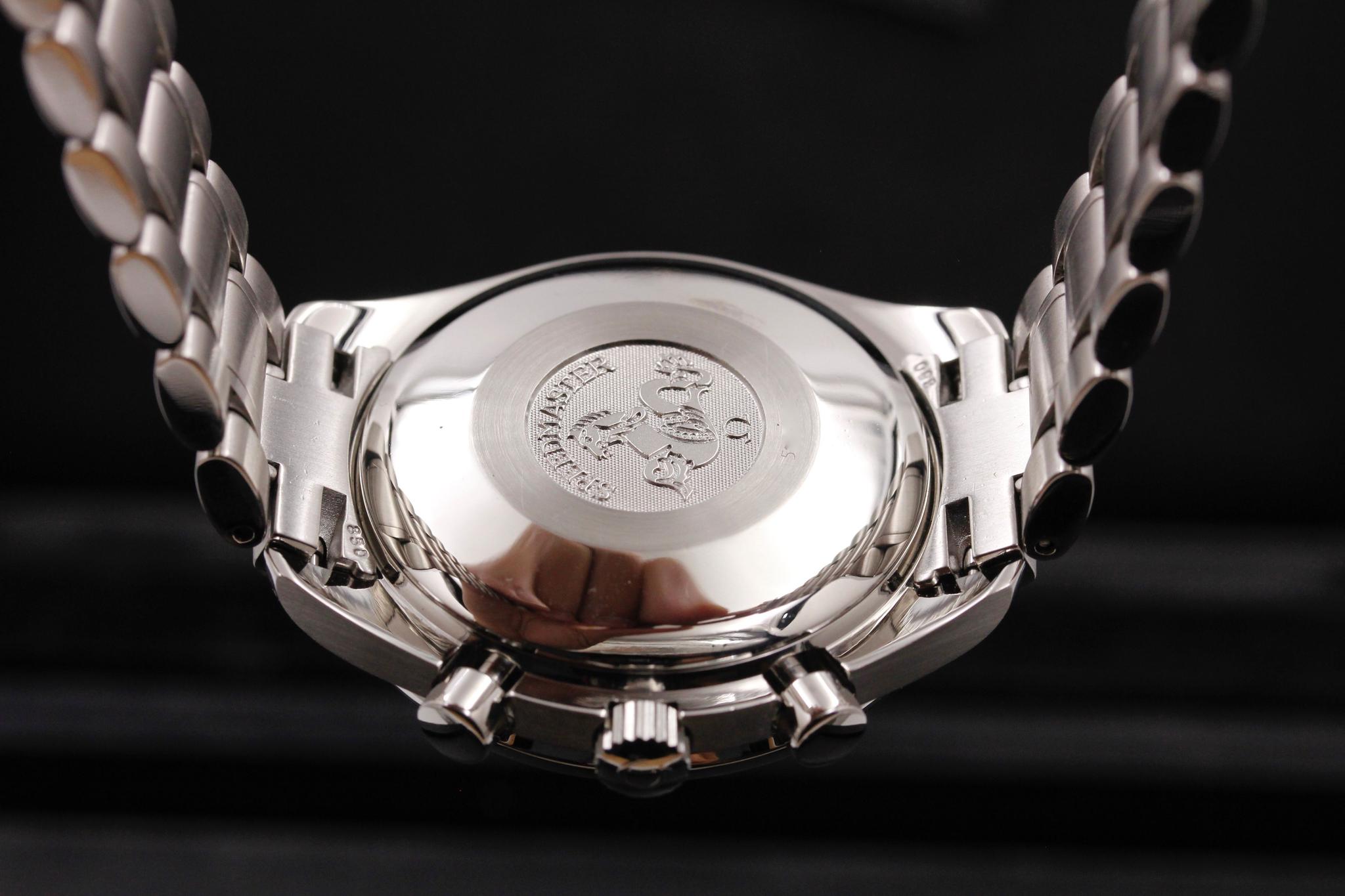 Watch Image 7