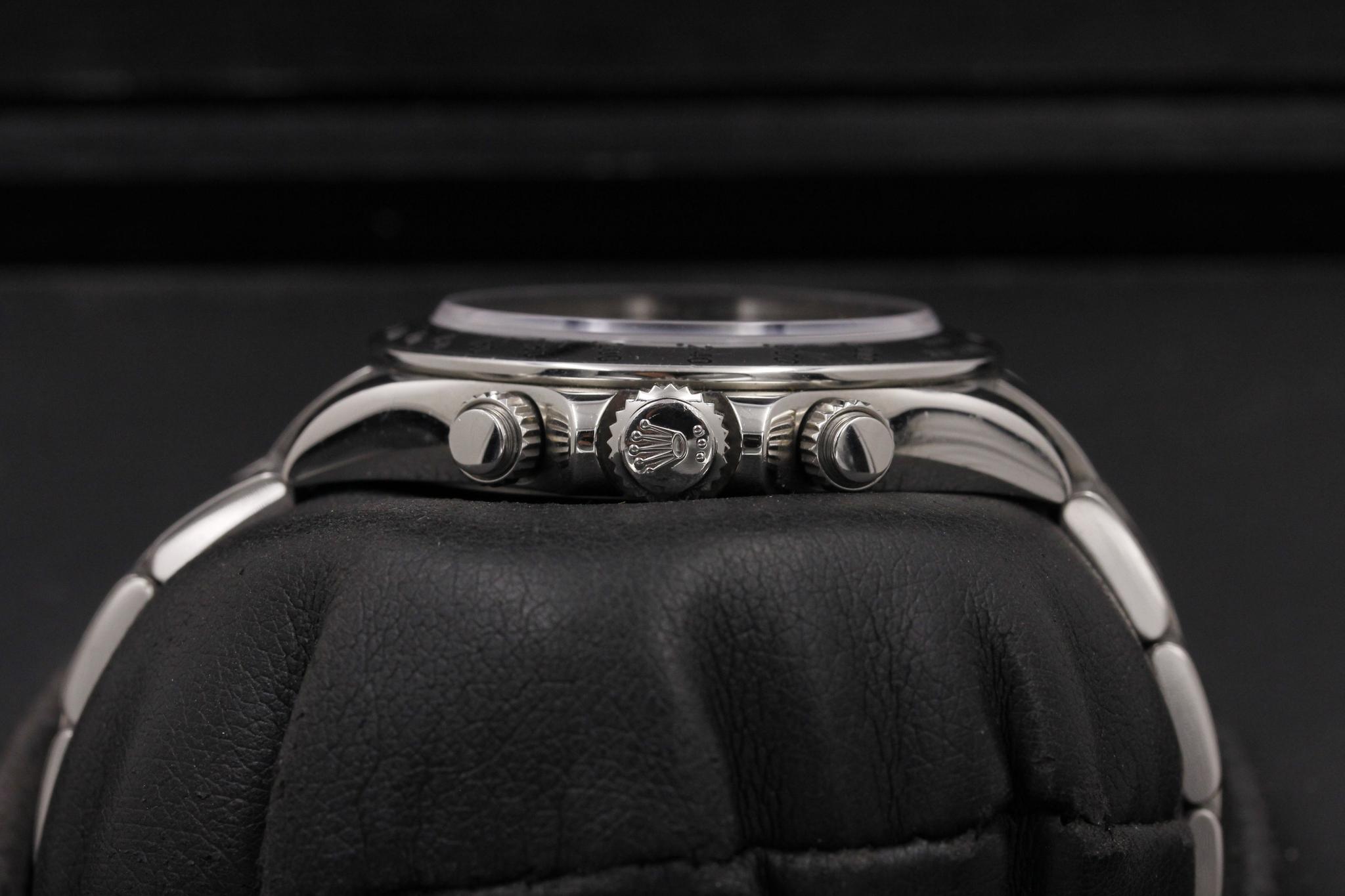 Watch Image 3
