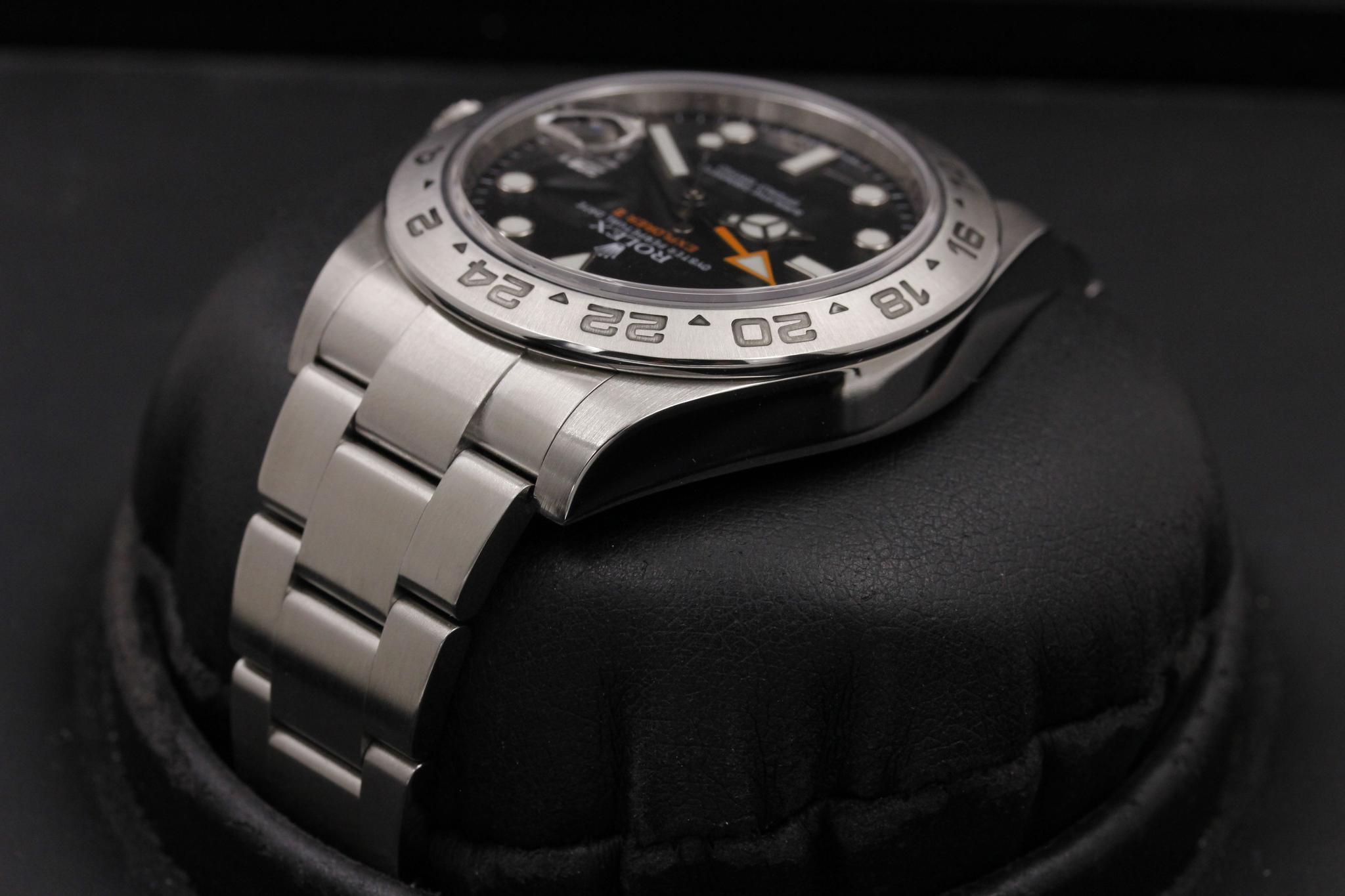 Watch Image 5