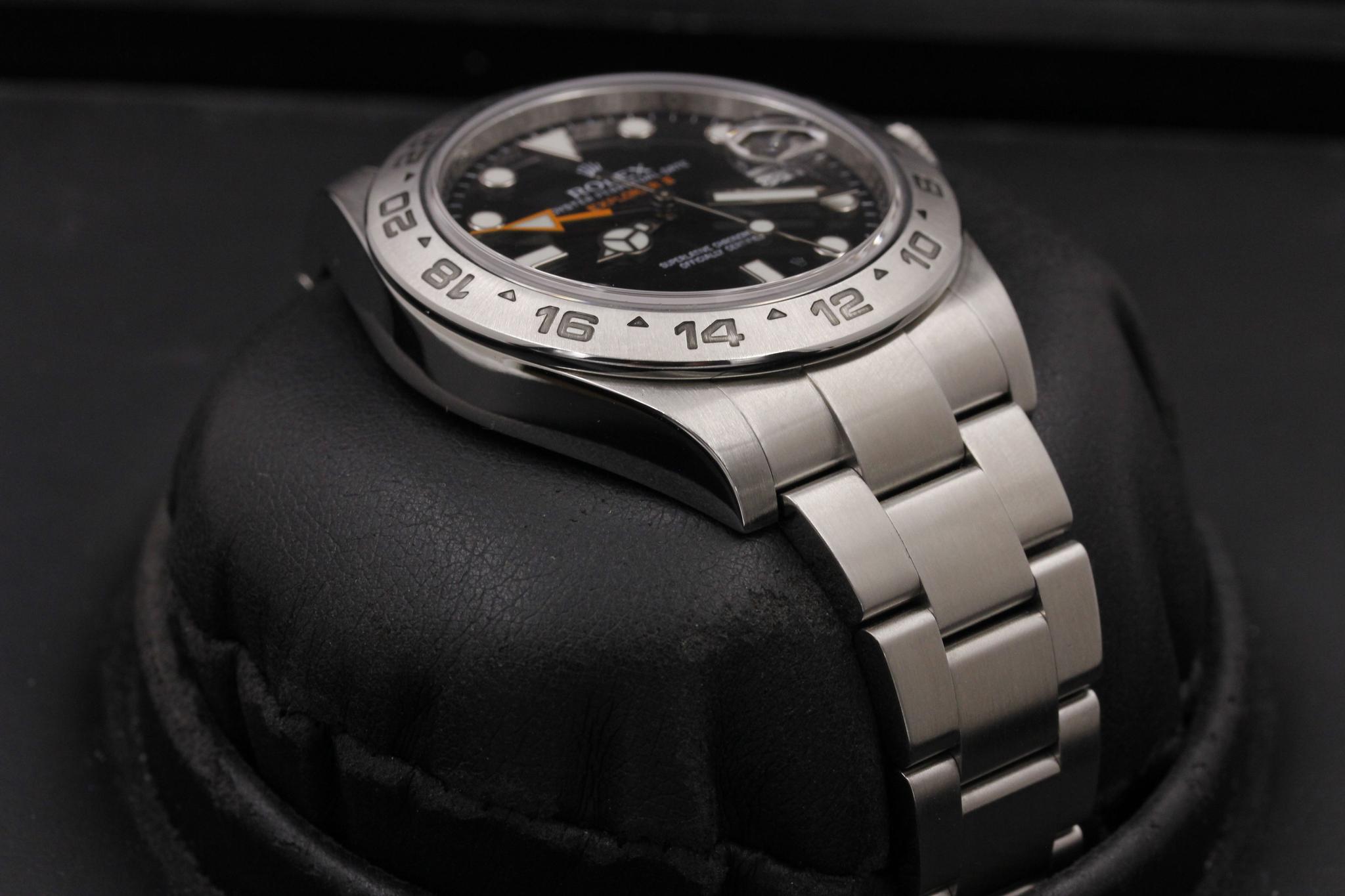 Watch Image 6
