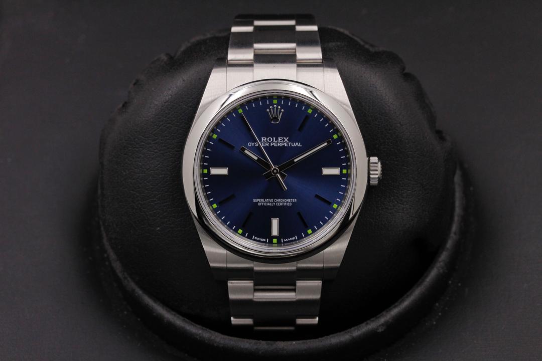 Rolex Oyster Perpetual 114300