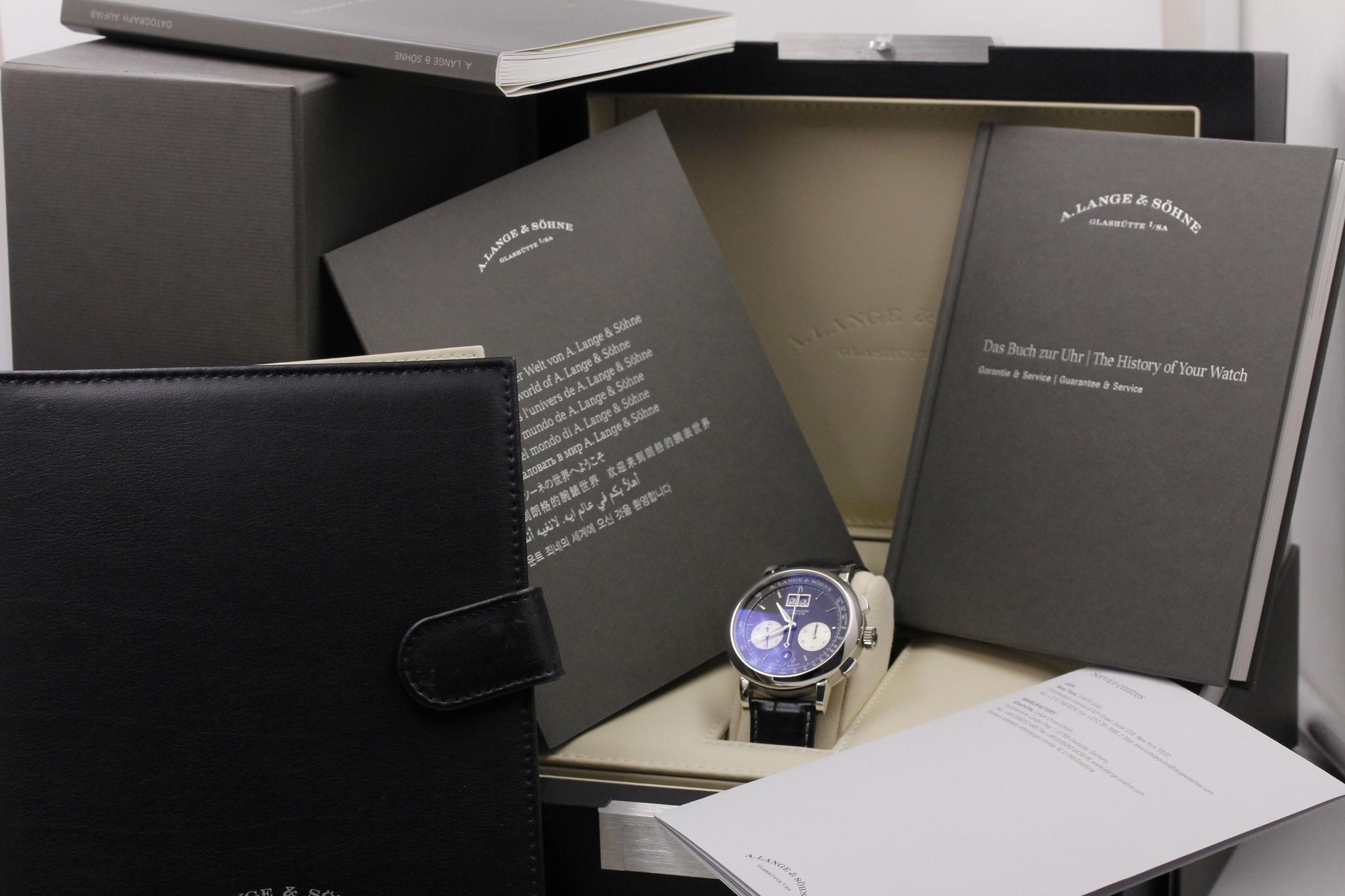 Watch Image 13