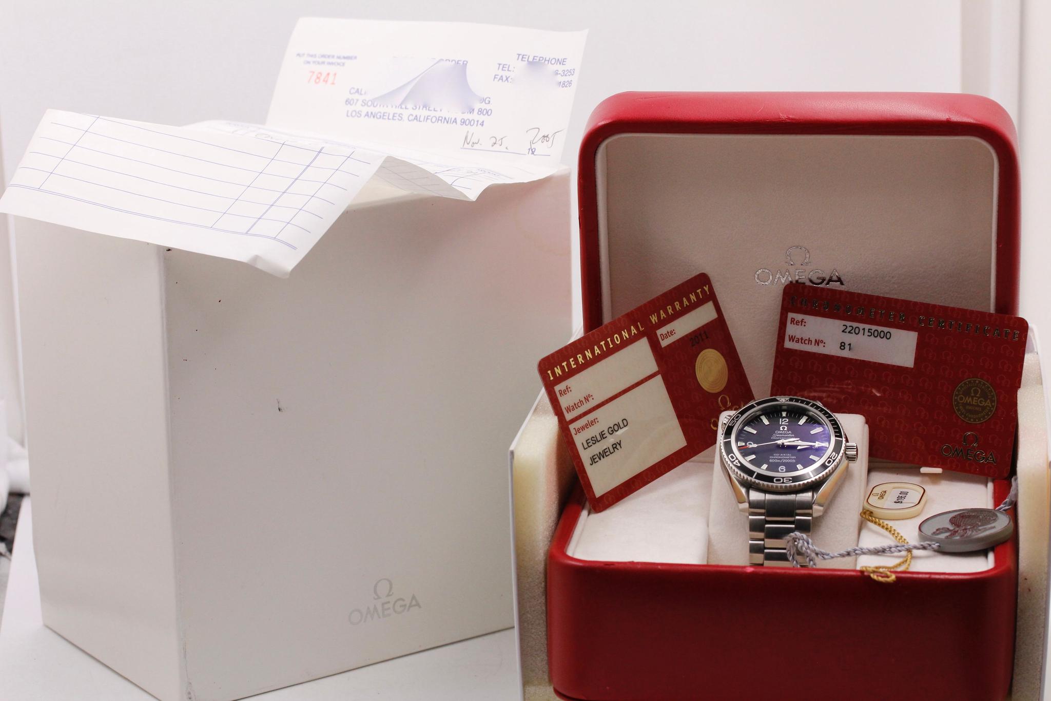 Watch Image 11