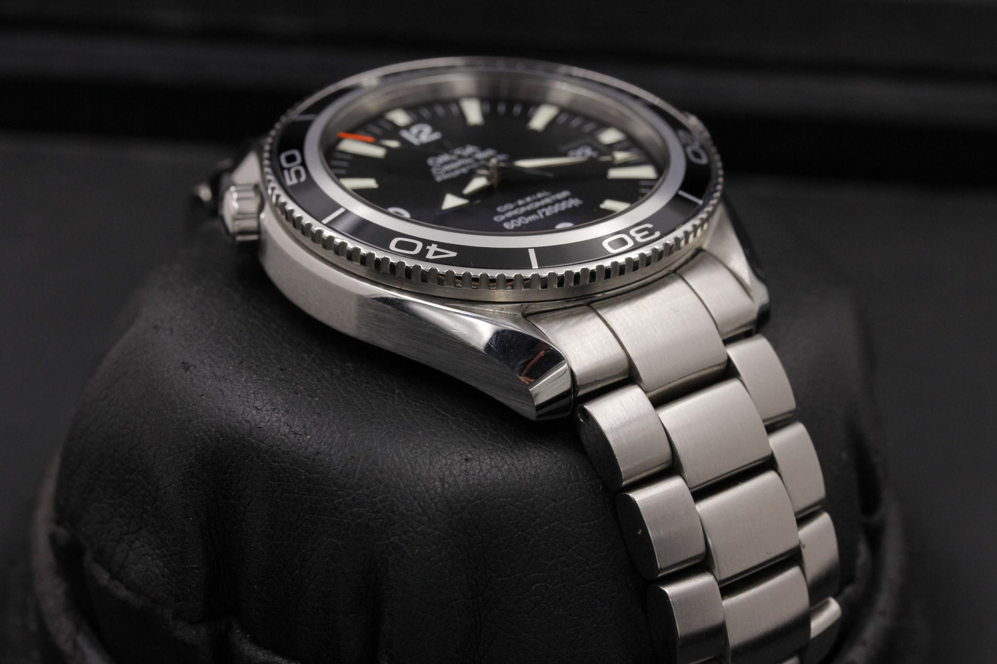 Watch Image 6