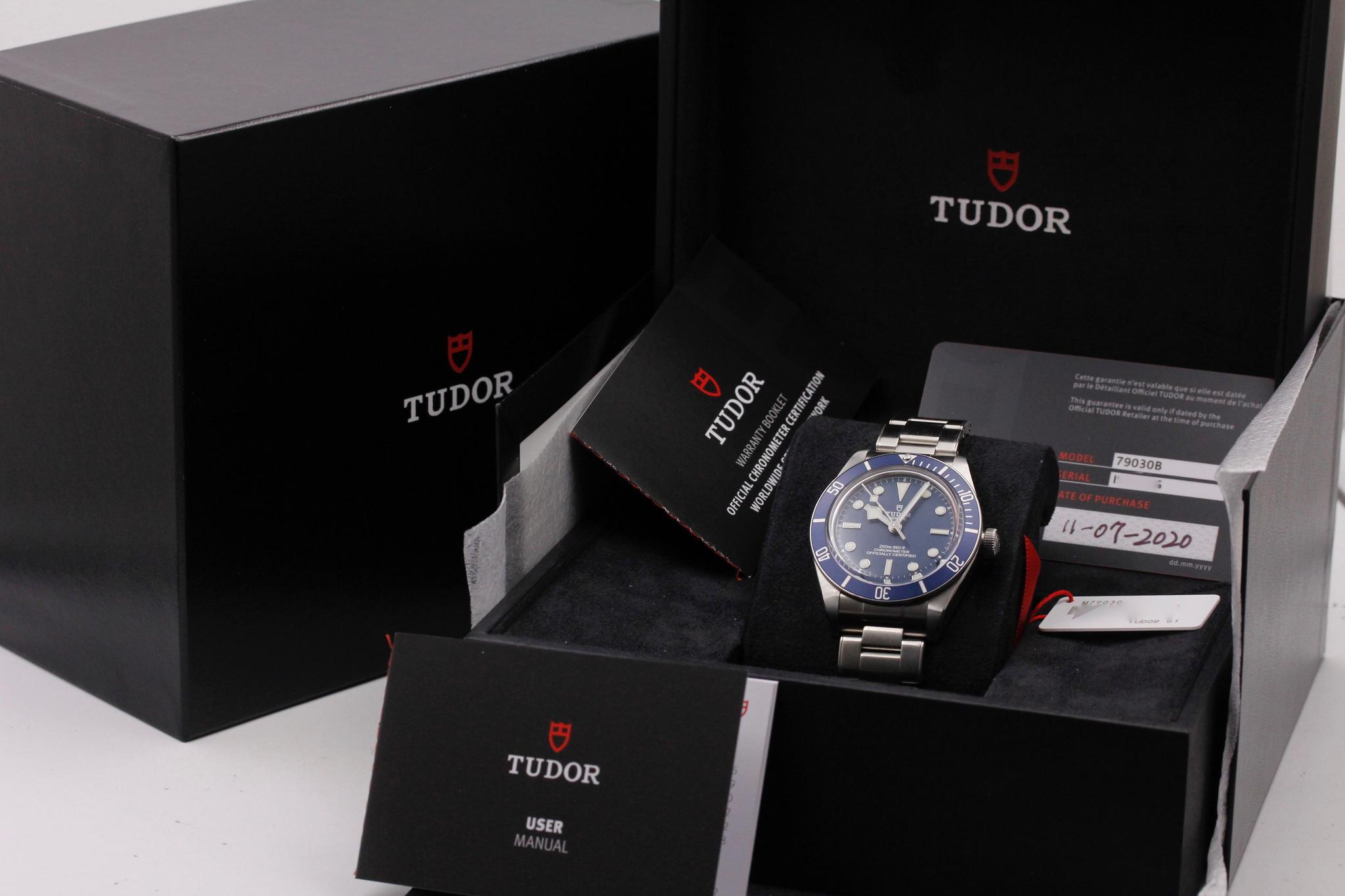 Watch Image 11