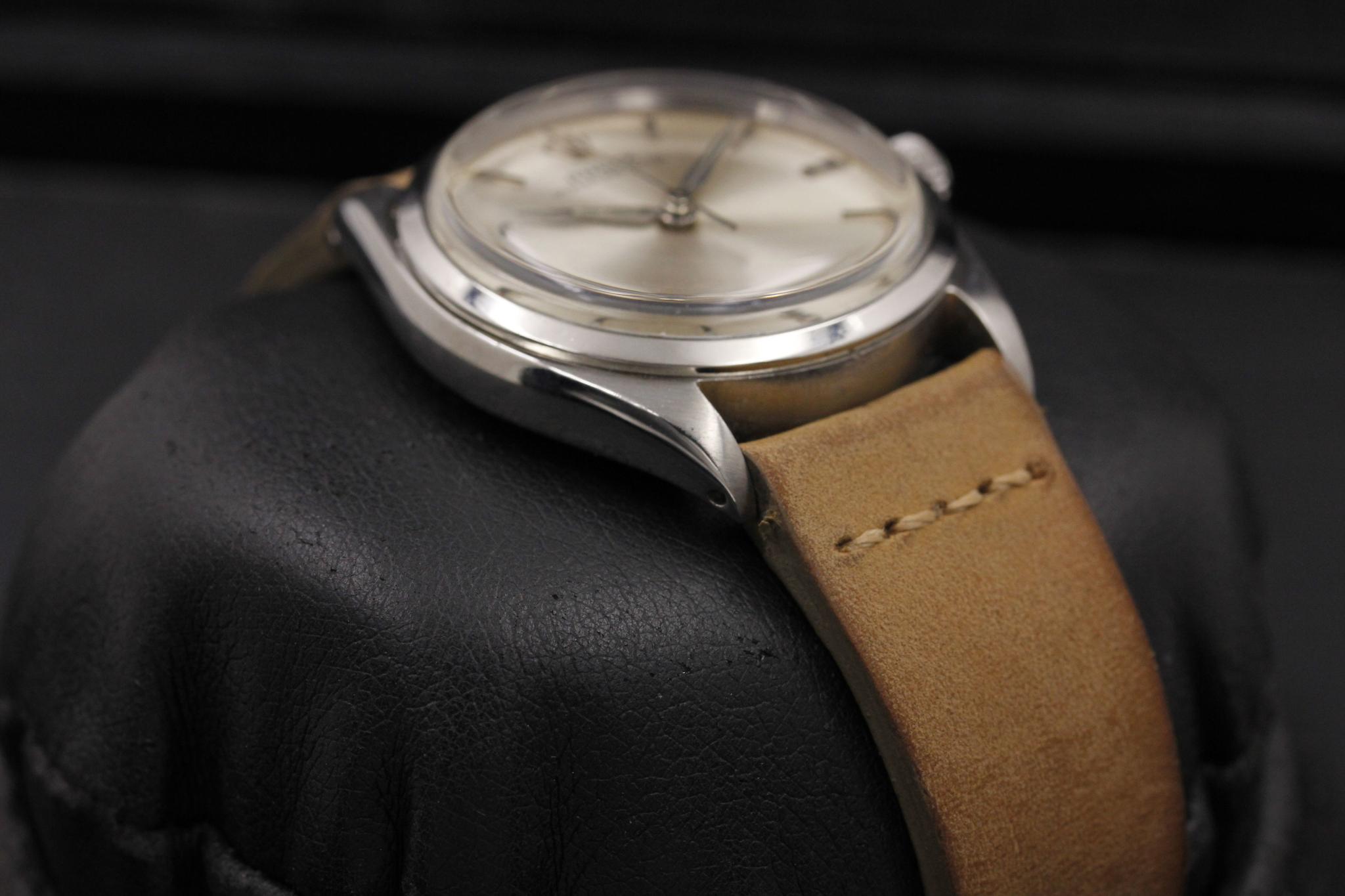 Watch Image 7