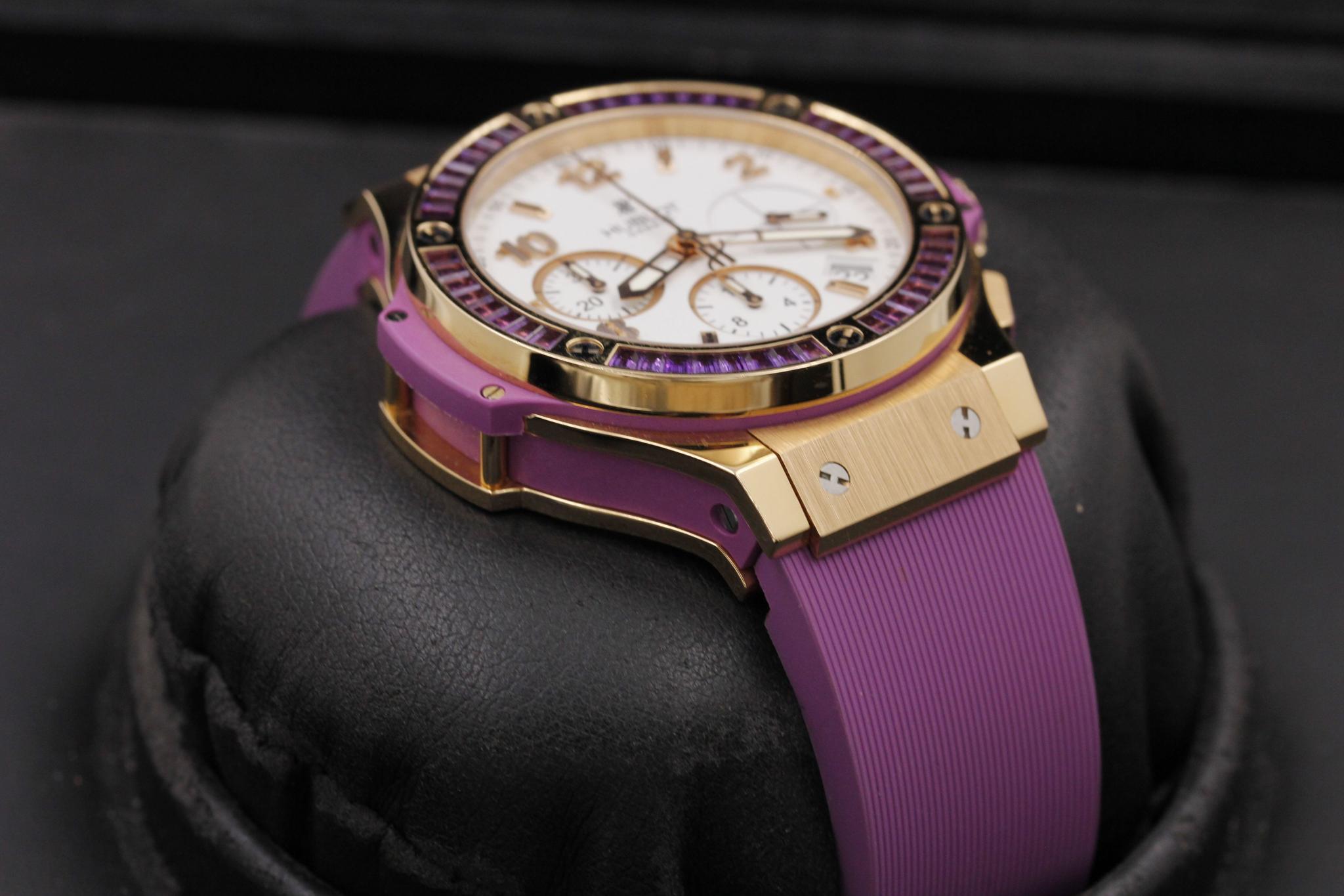 Watch Image 6