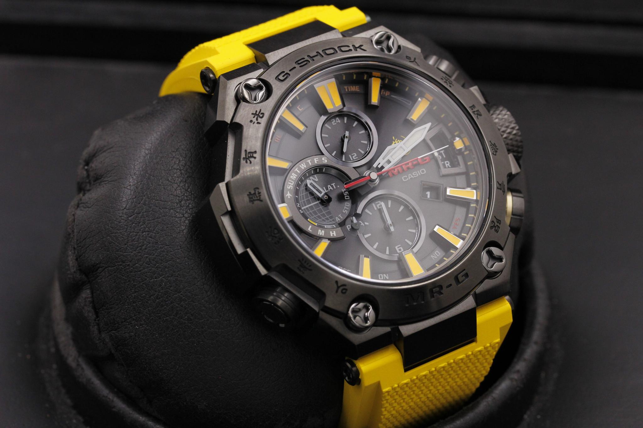 Watch Image 10