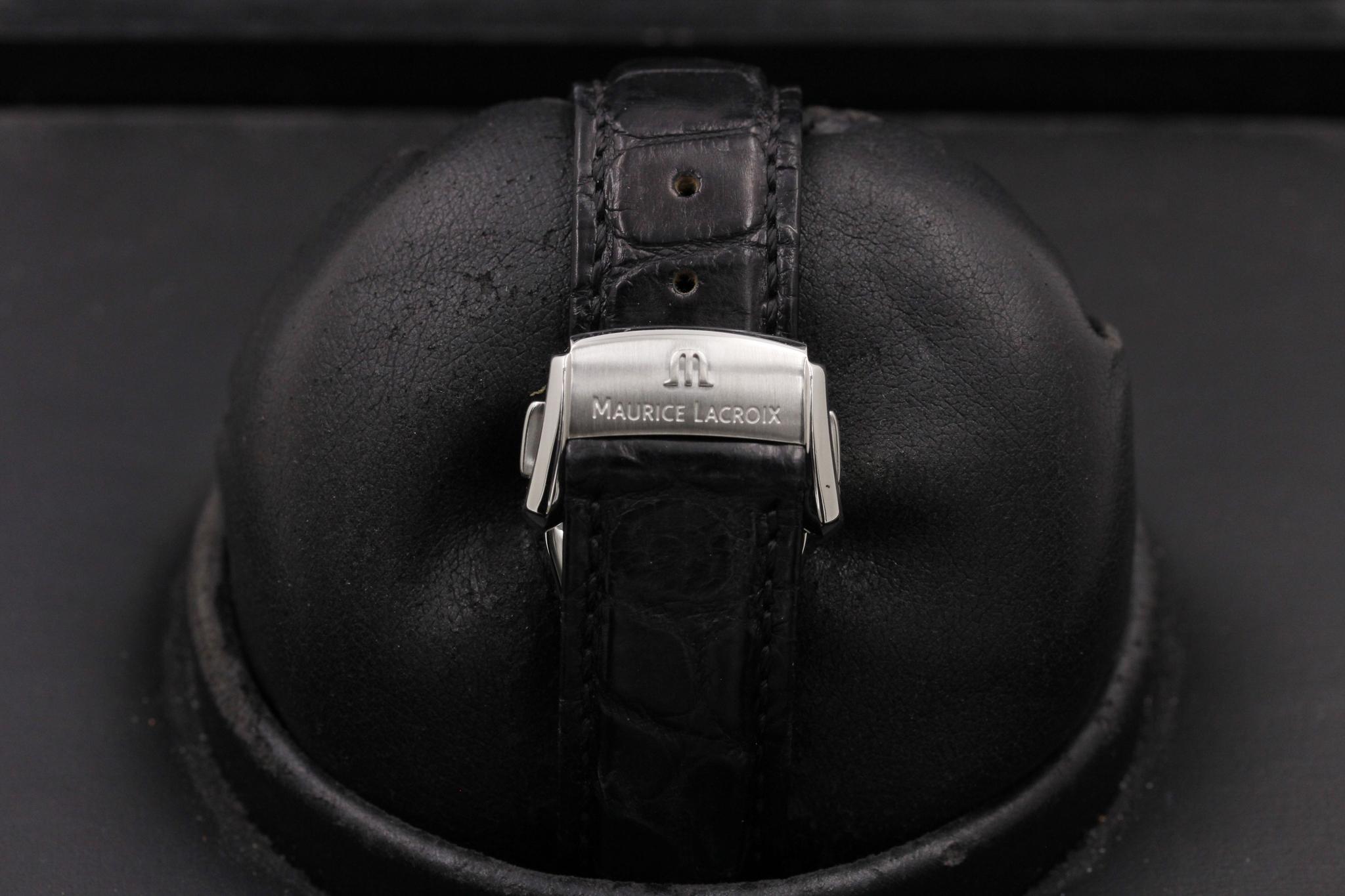 Watch Image 7