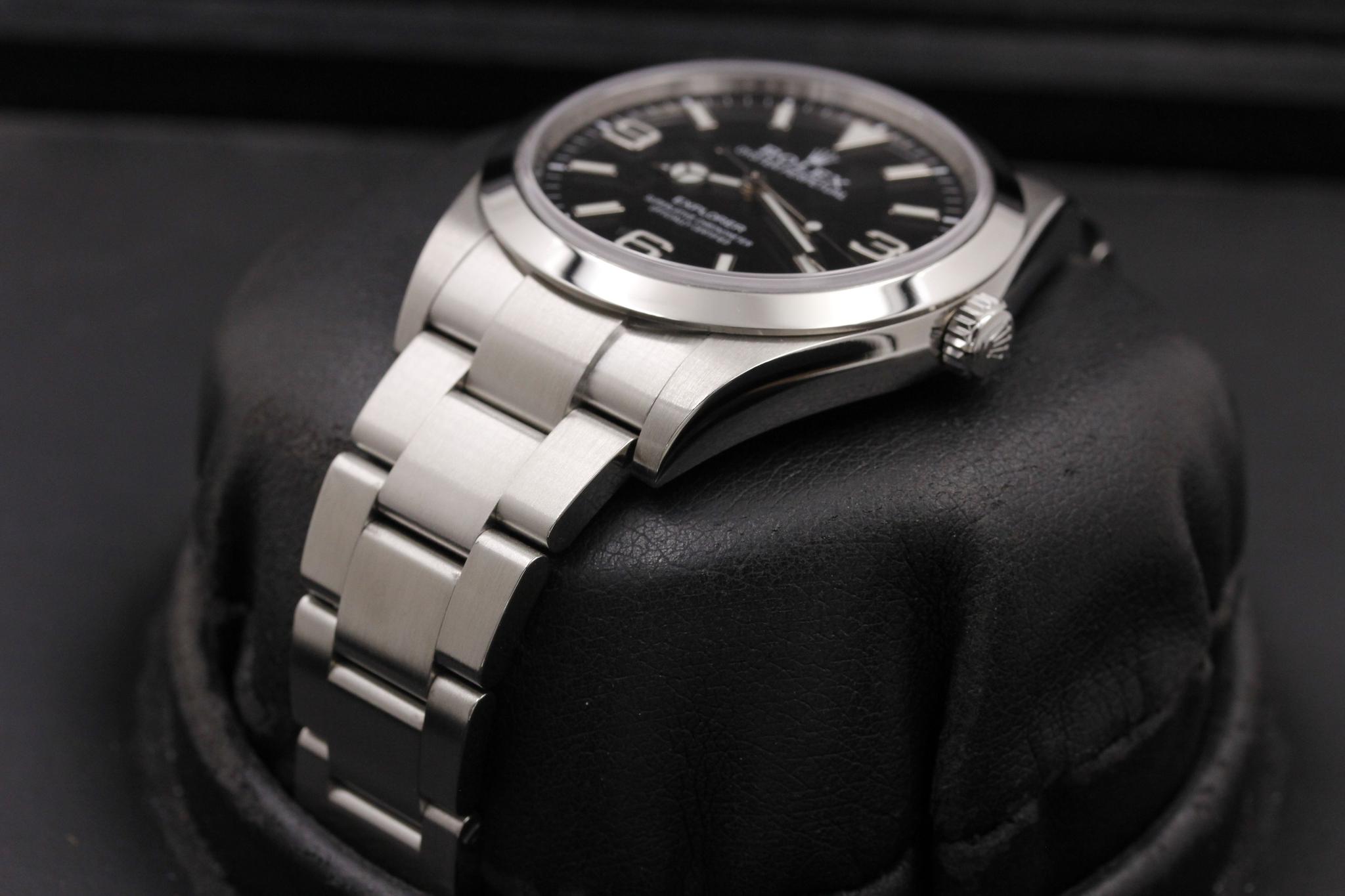 Watch Image 2
