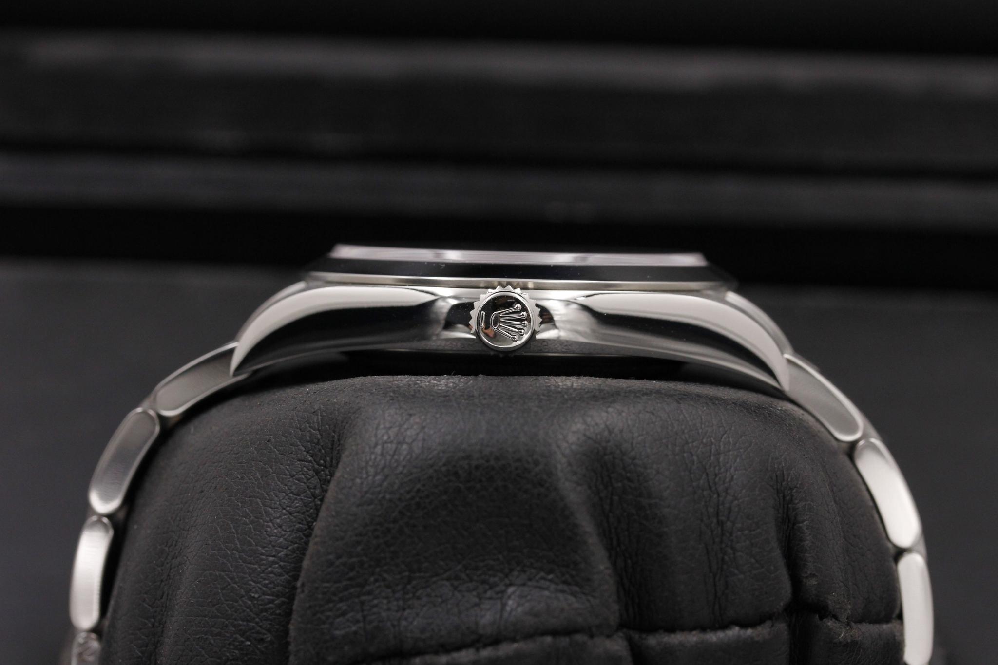 Watch Image 3