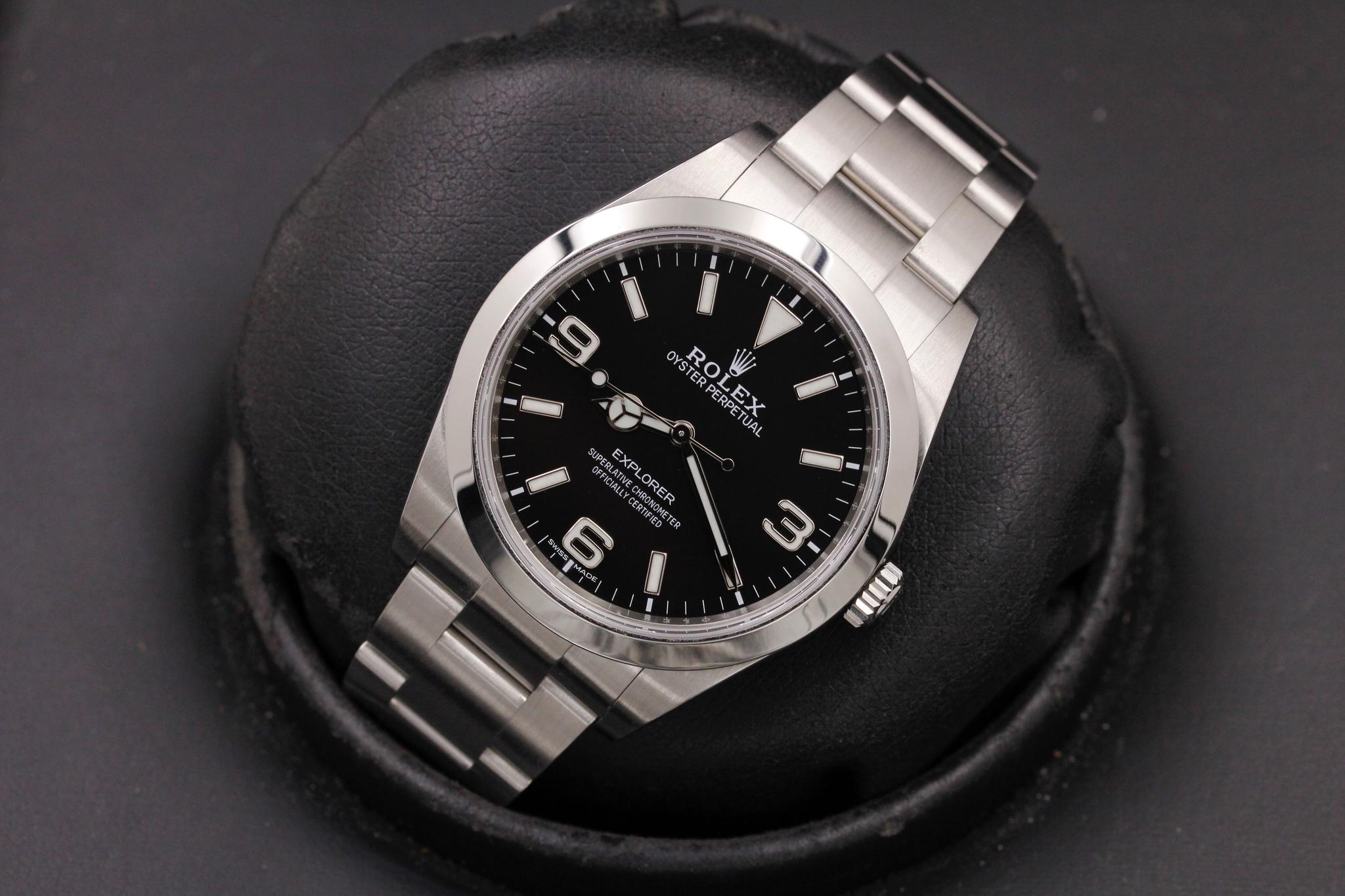 Watch Image 9