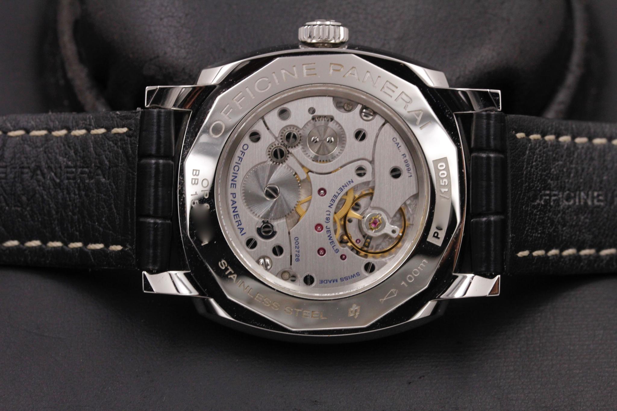 Watch Image 7