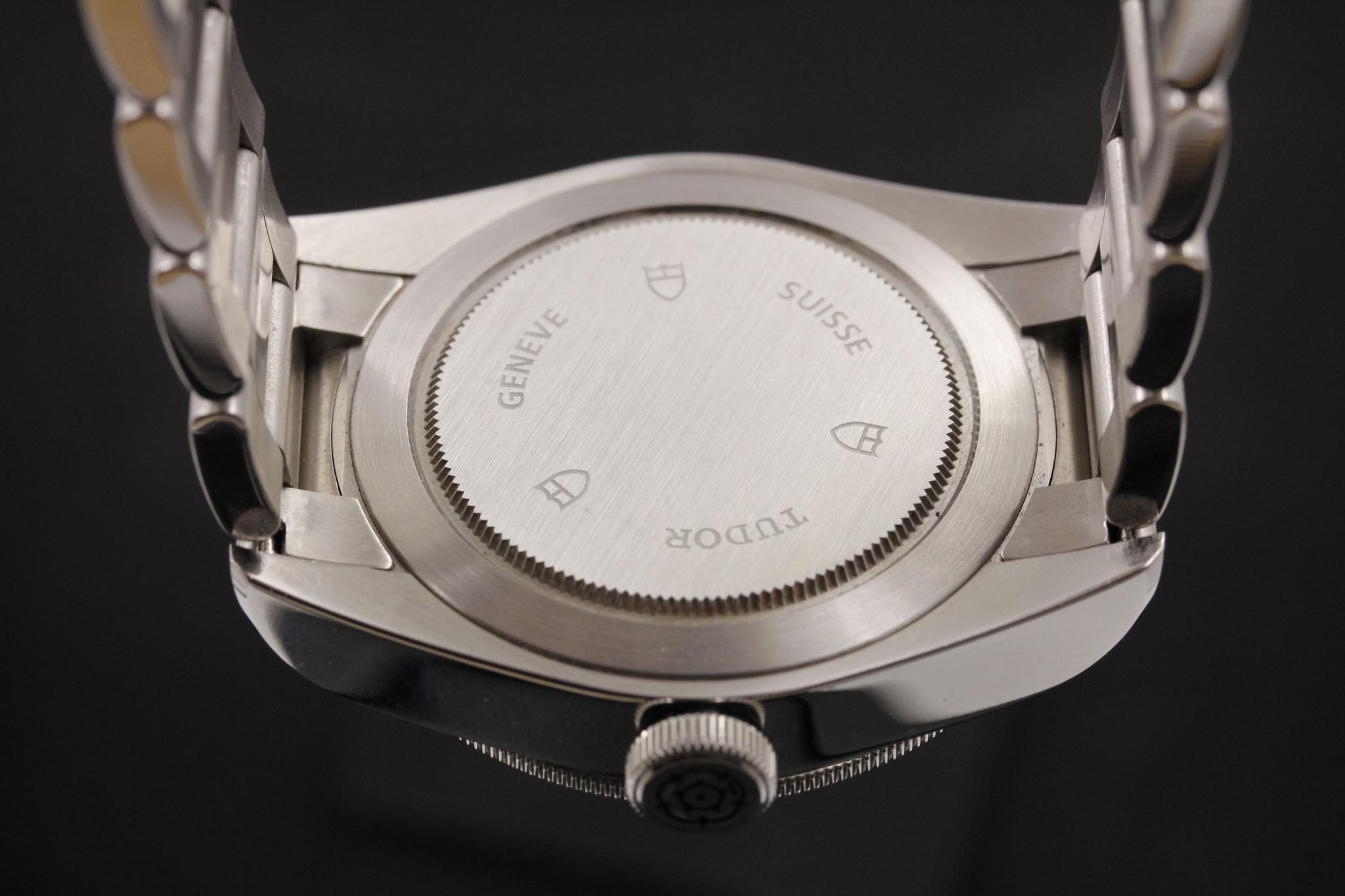 Watch Image 7