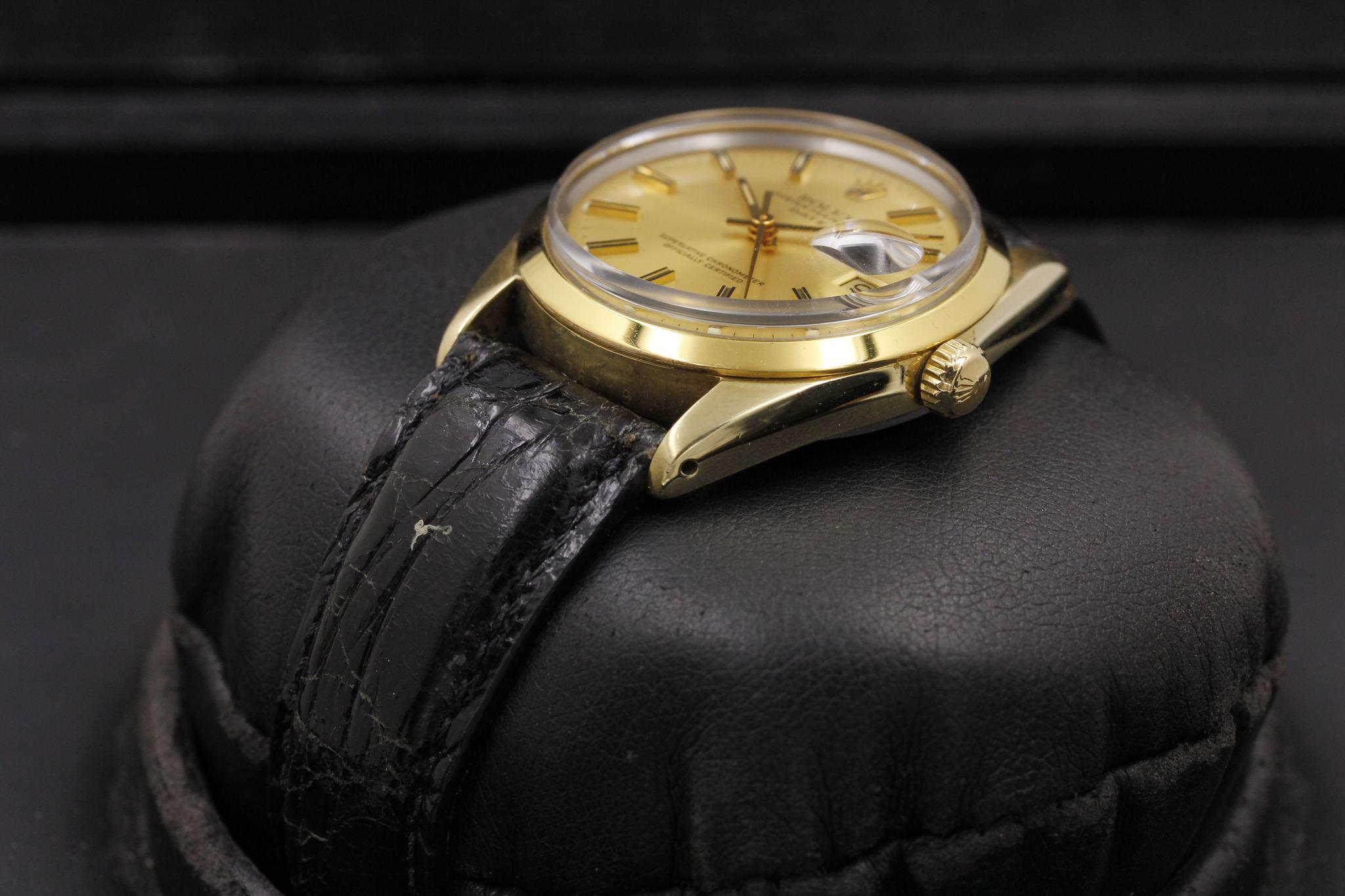 Watch Image 2
