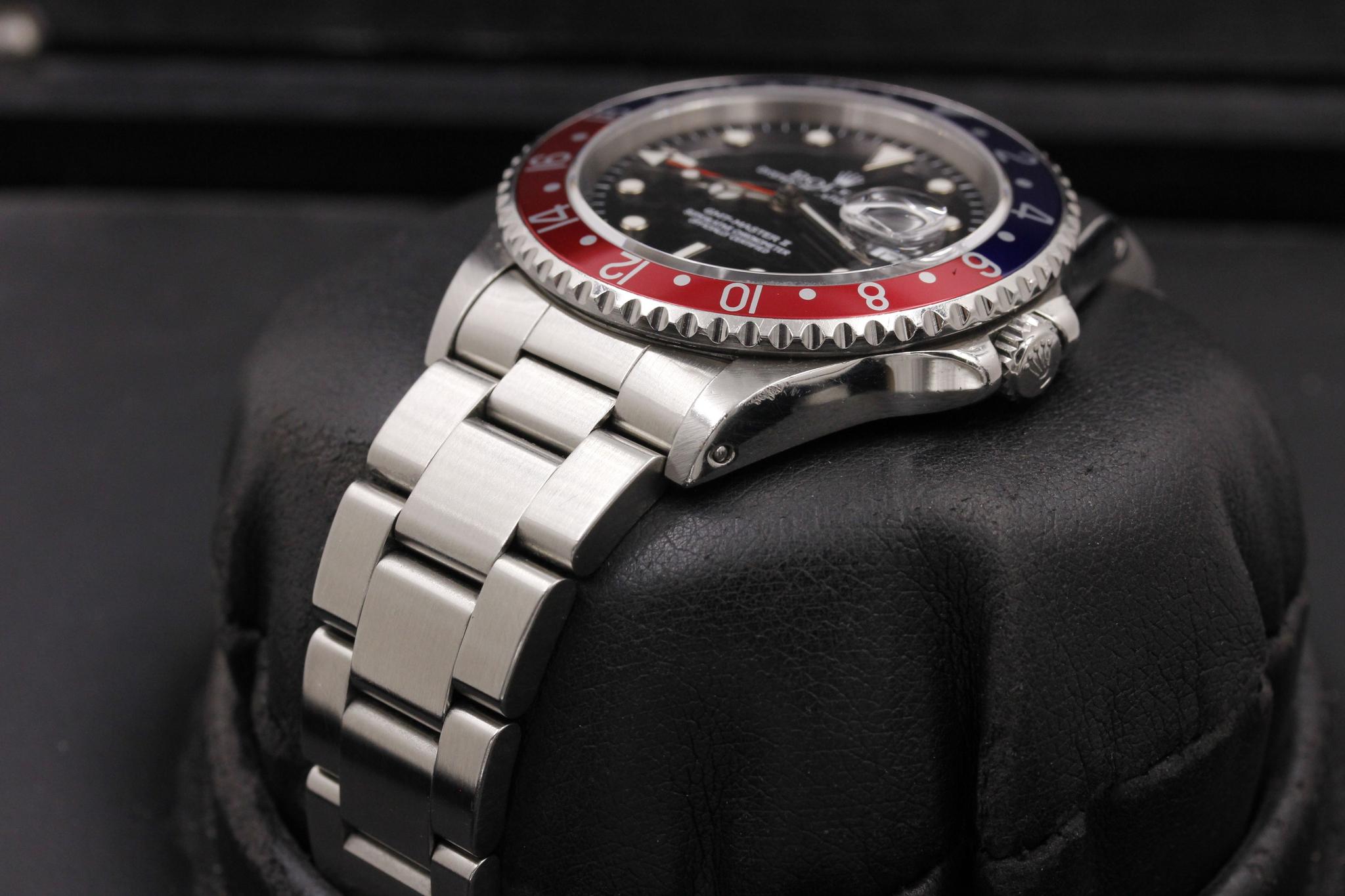 Watch Image 2