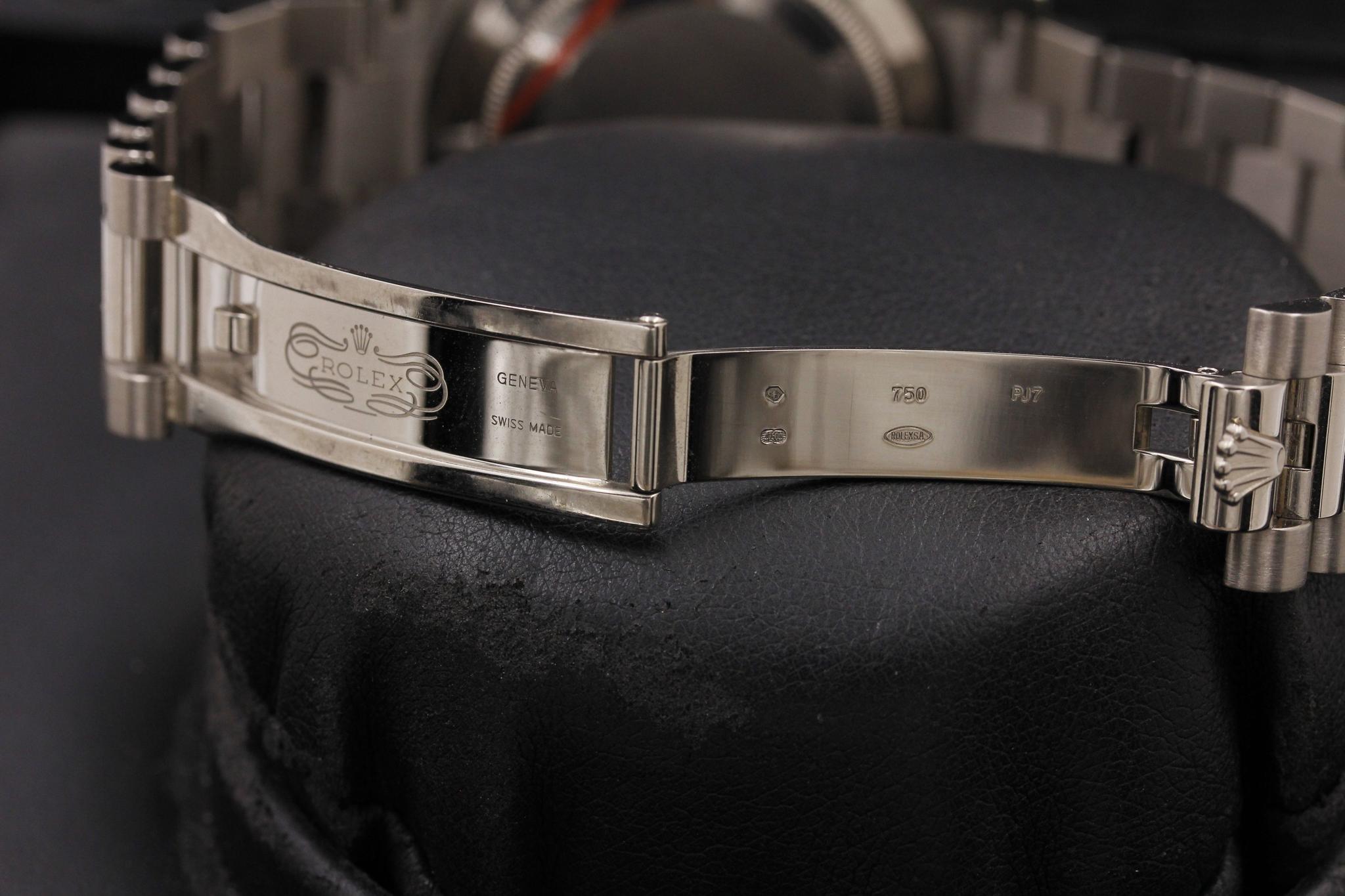 Watch Image 8