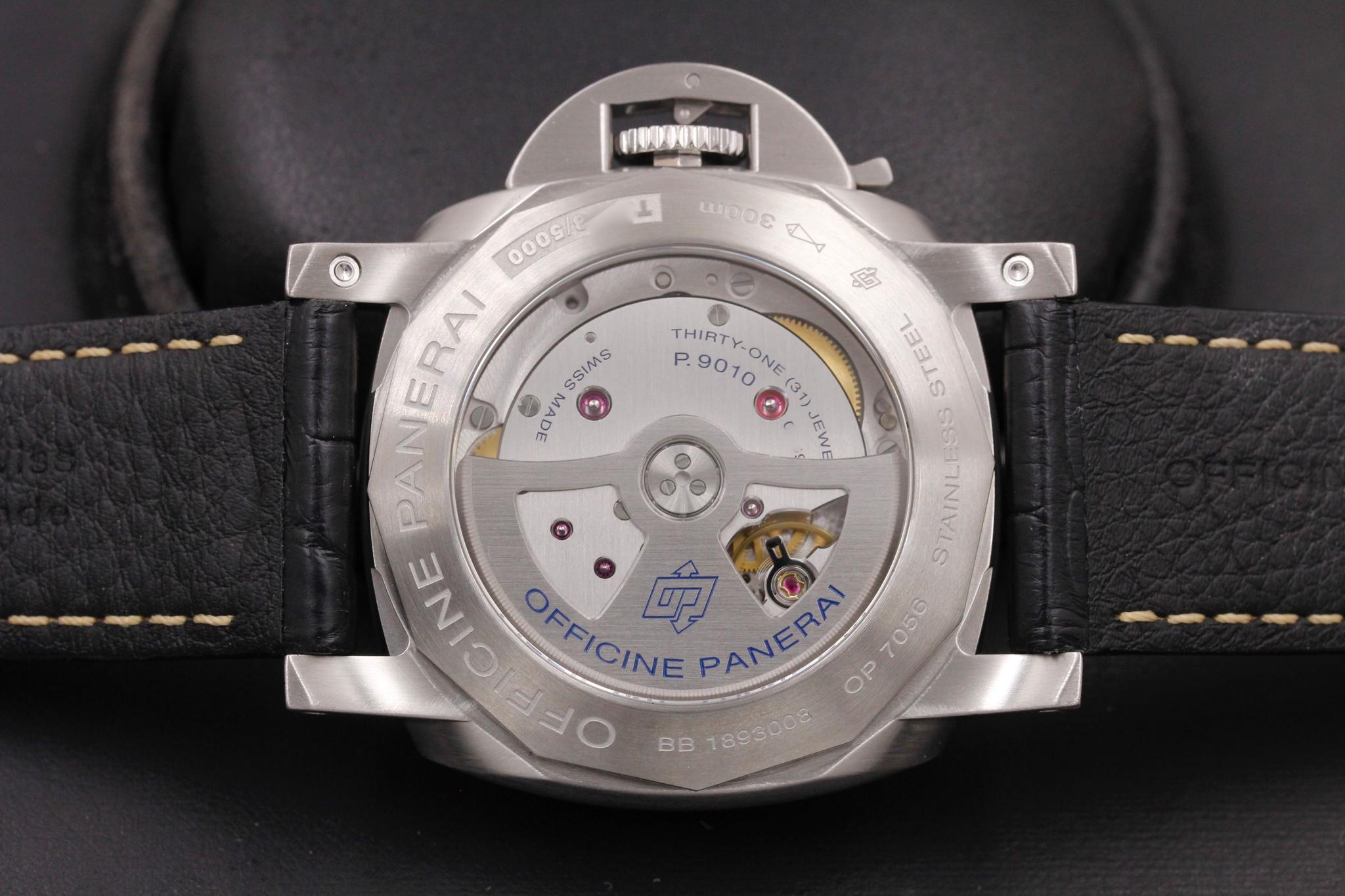 Watch Image 7
