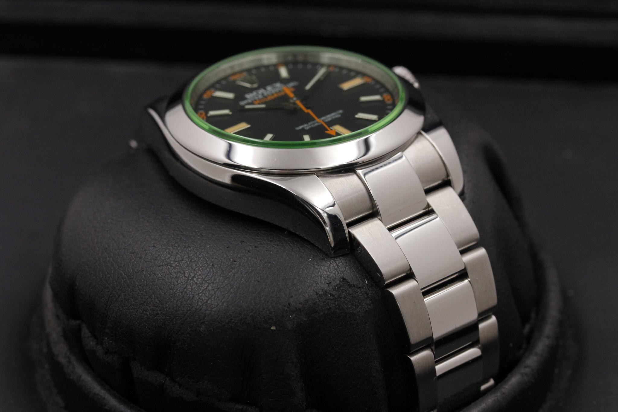 Watch Image 6