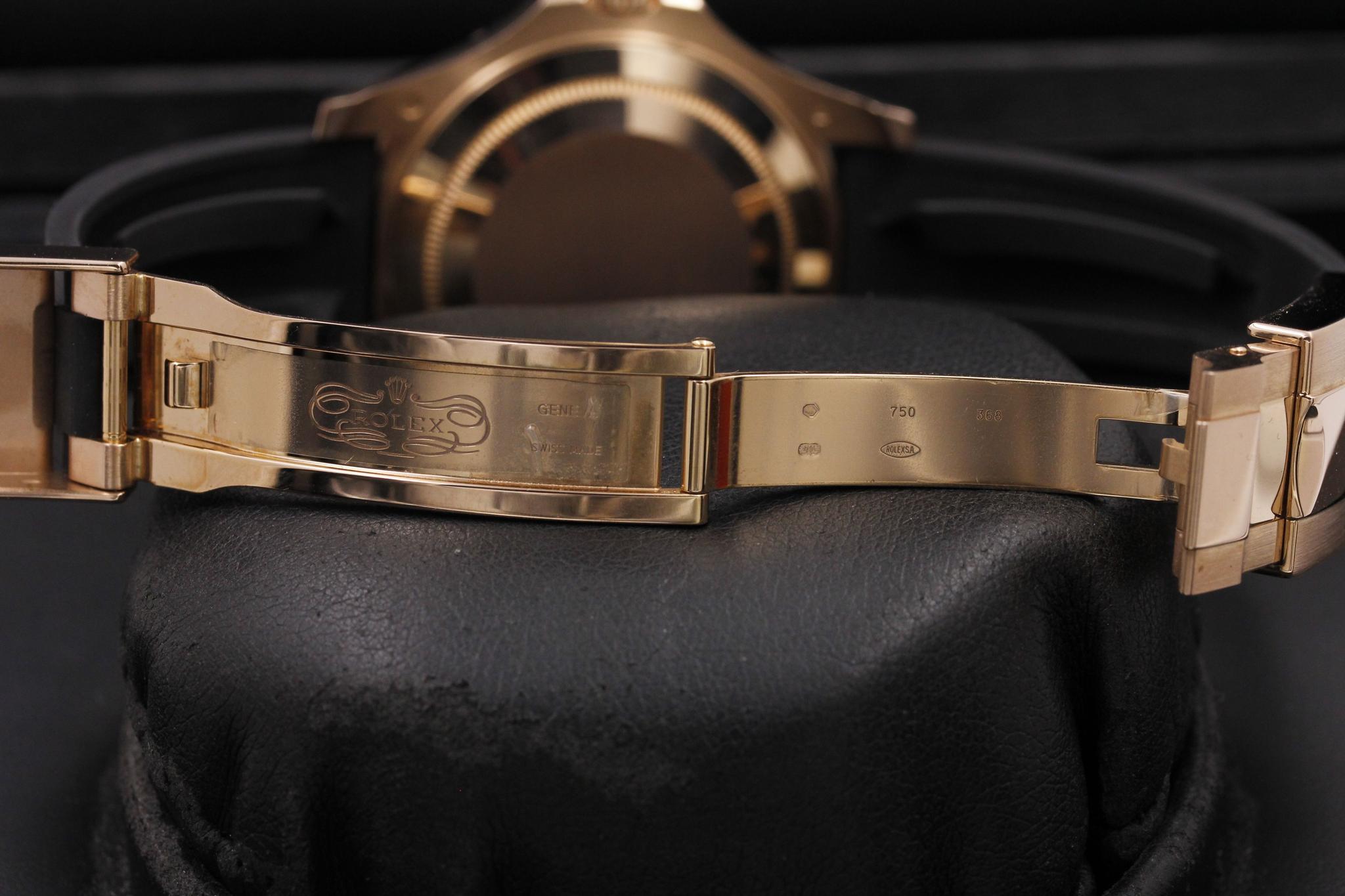 Watch Image 8