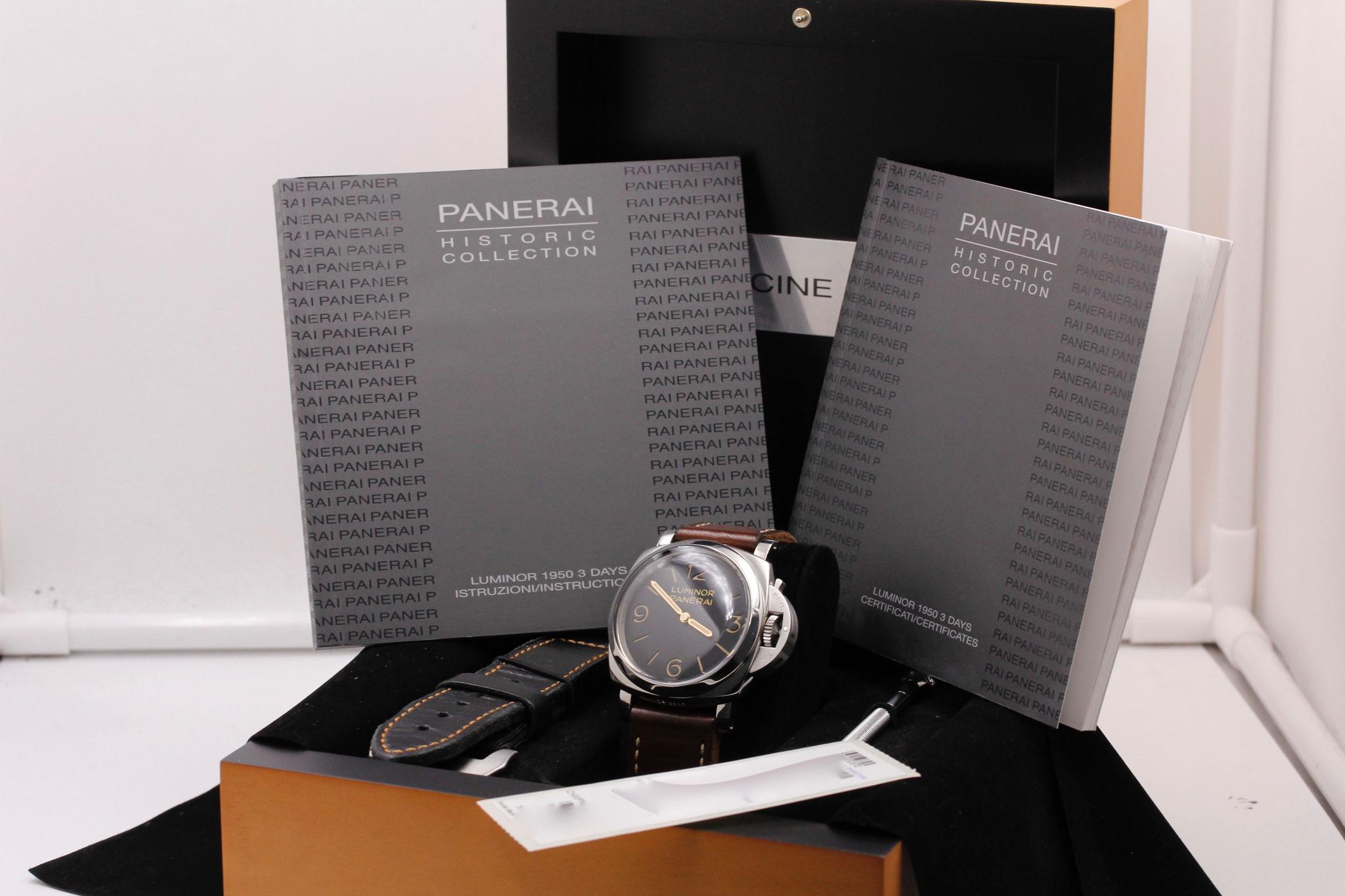 Watch Image 12