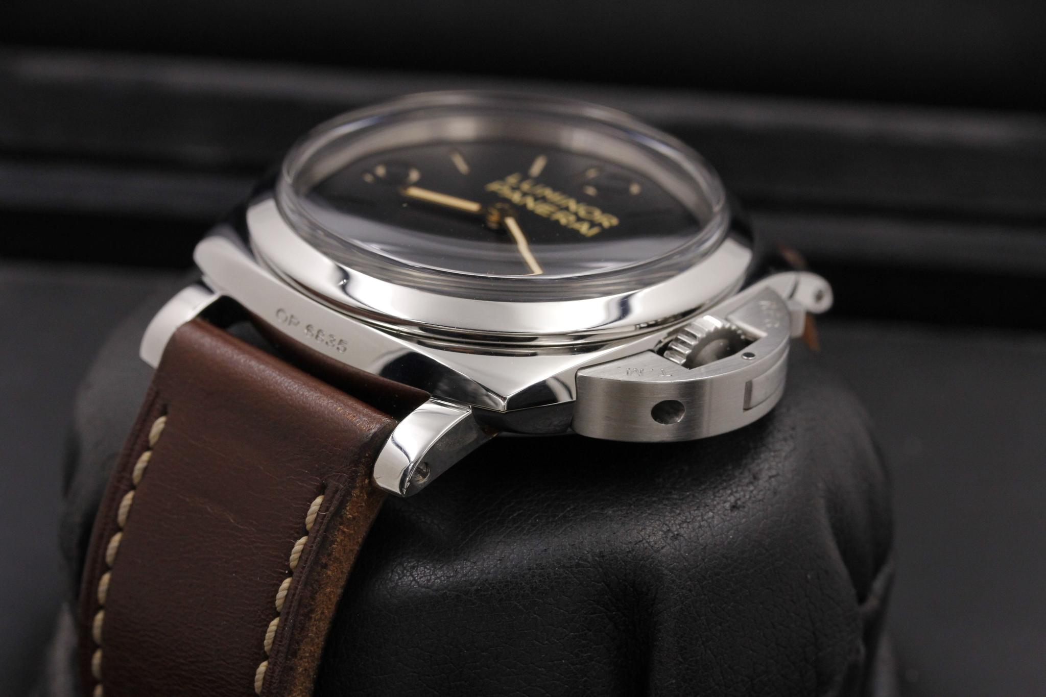 Watch Image 2