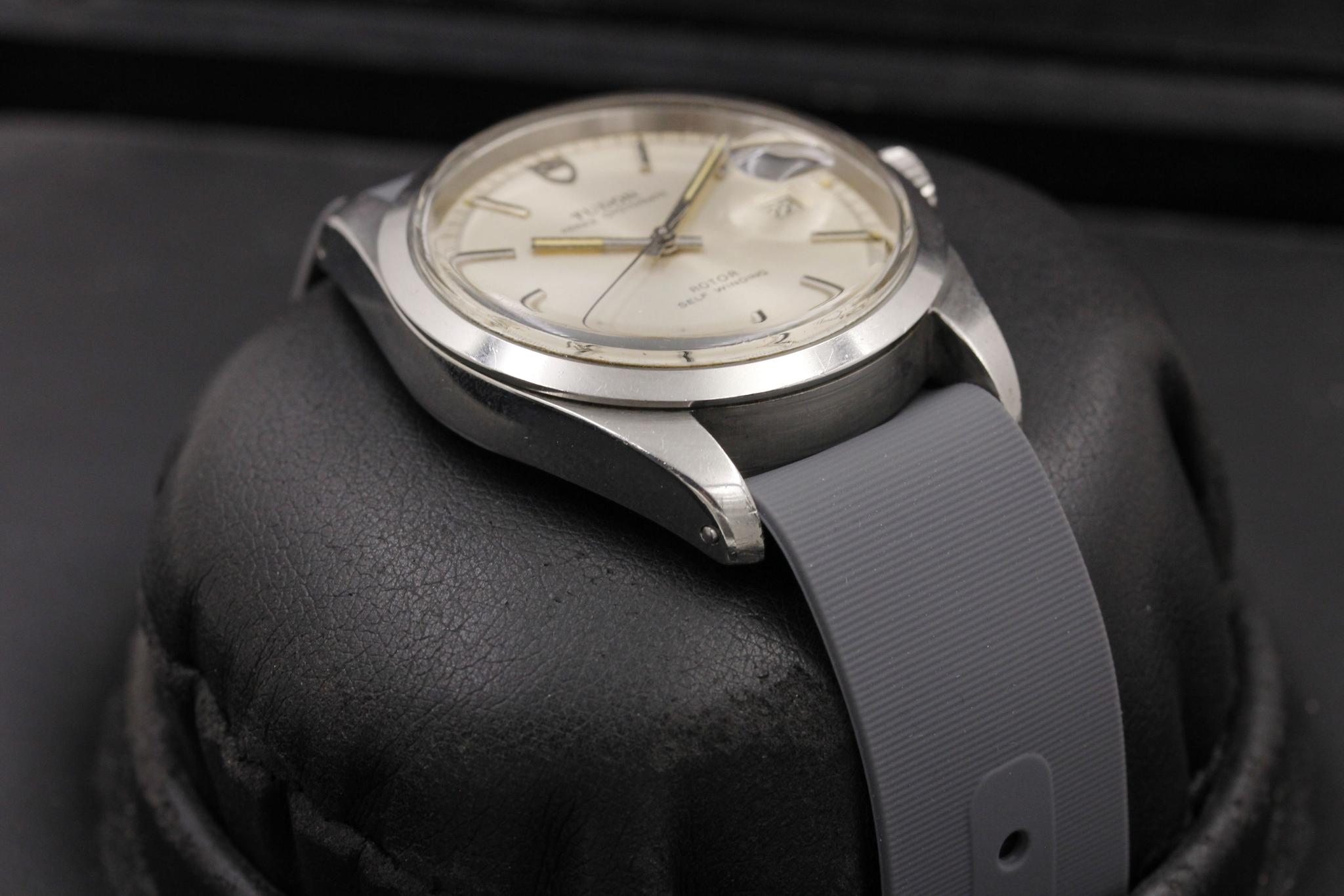 Watch Image 7