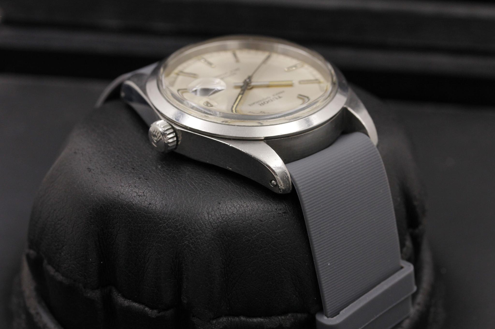 Watch Image 5