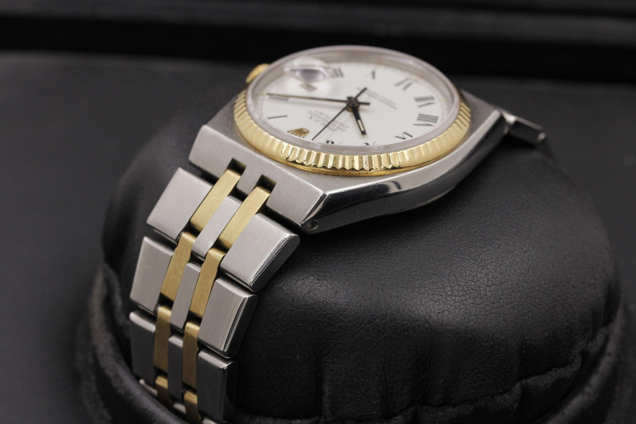 Watch Image 7