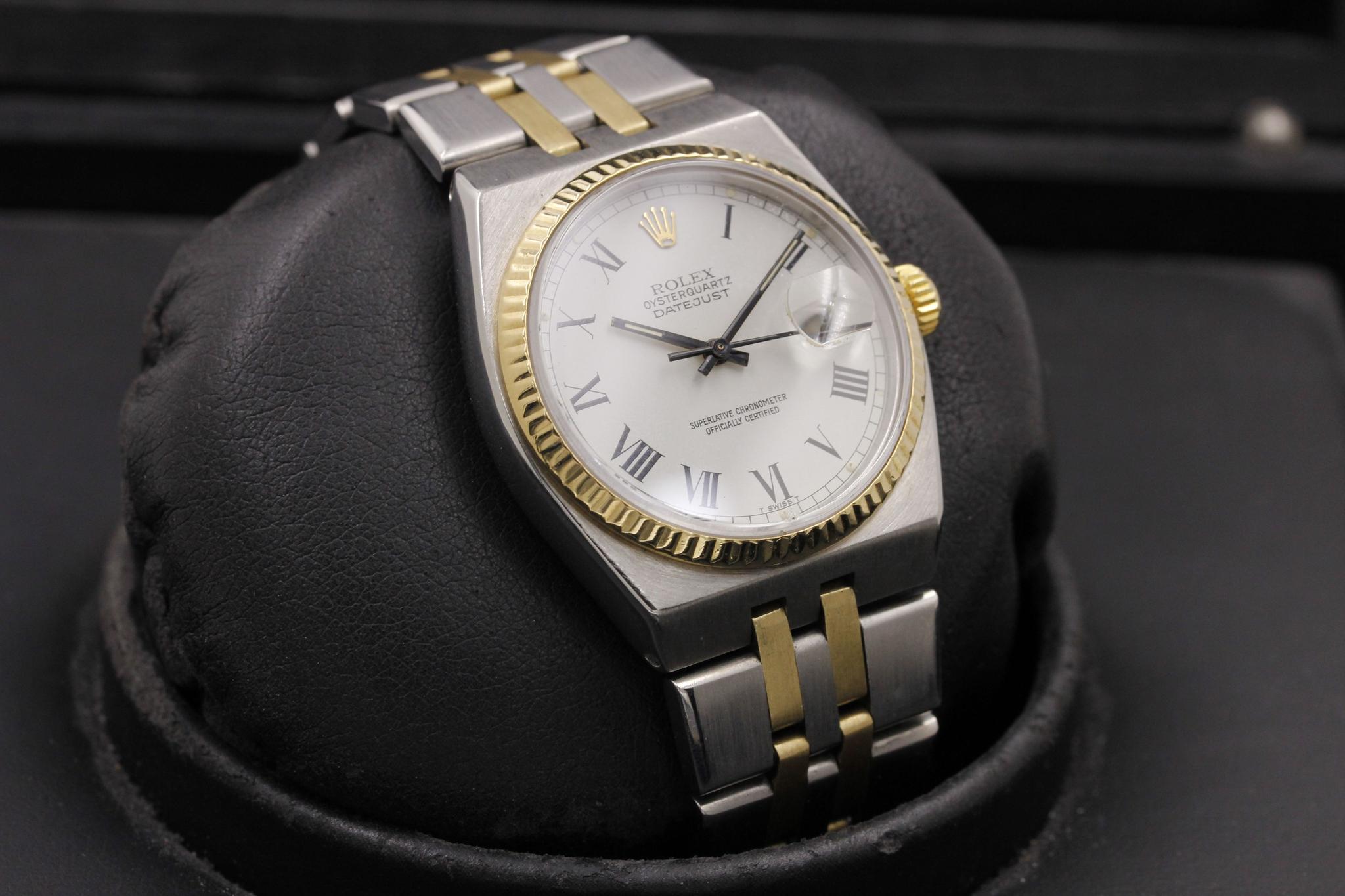 Watch Image 13