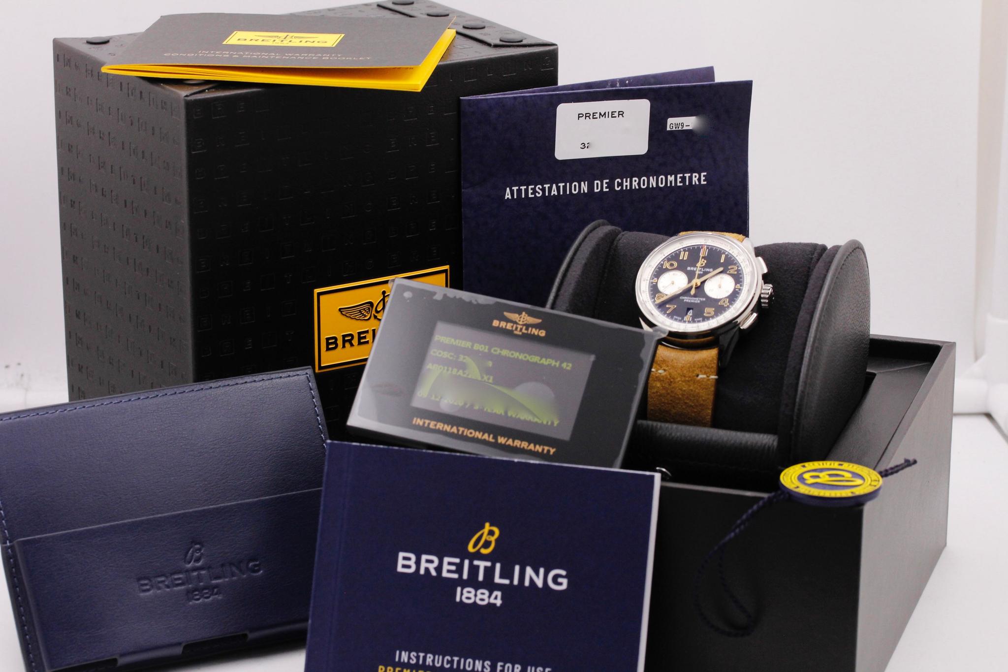 Watch Image 12