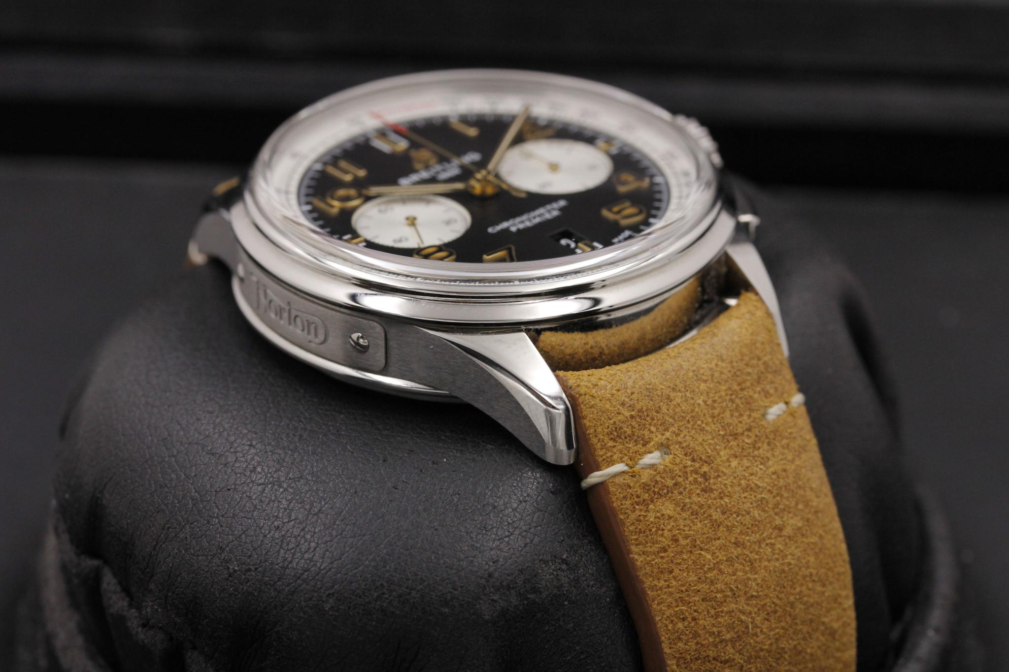 Watch Image 7