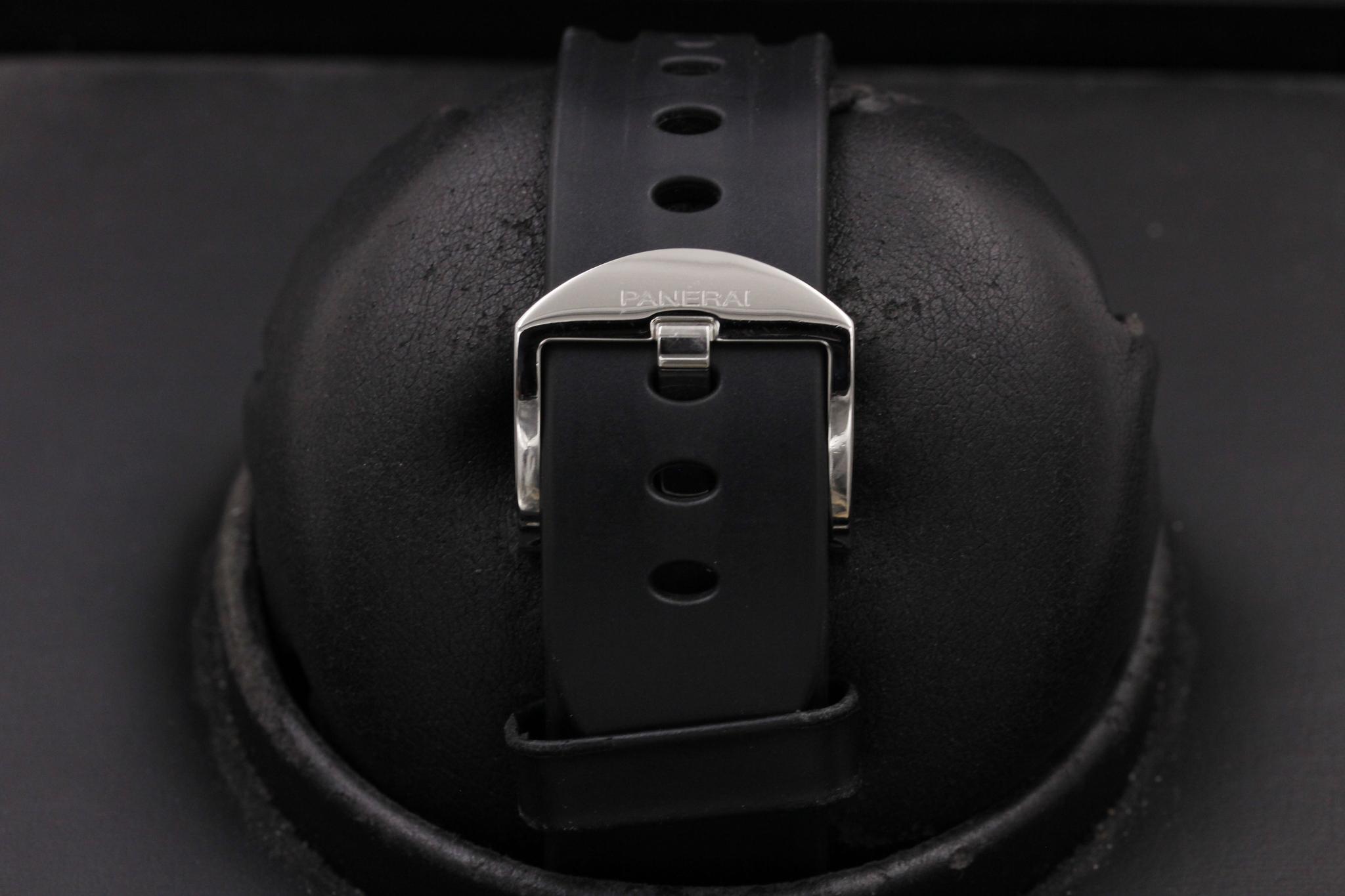 Watch Image 8