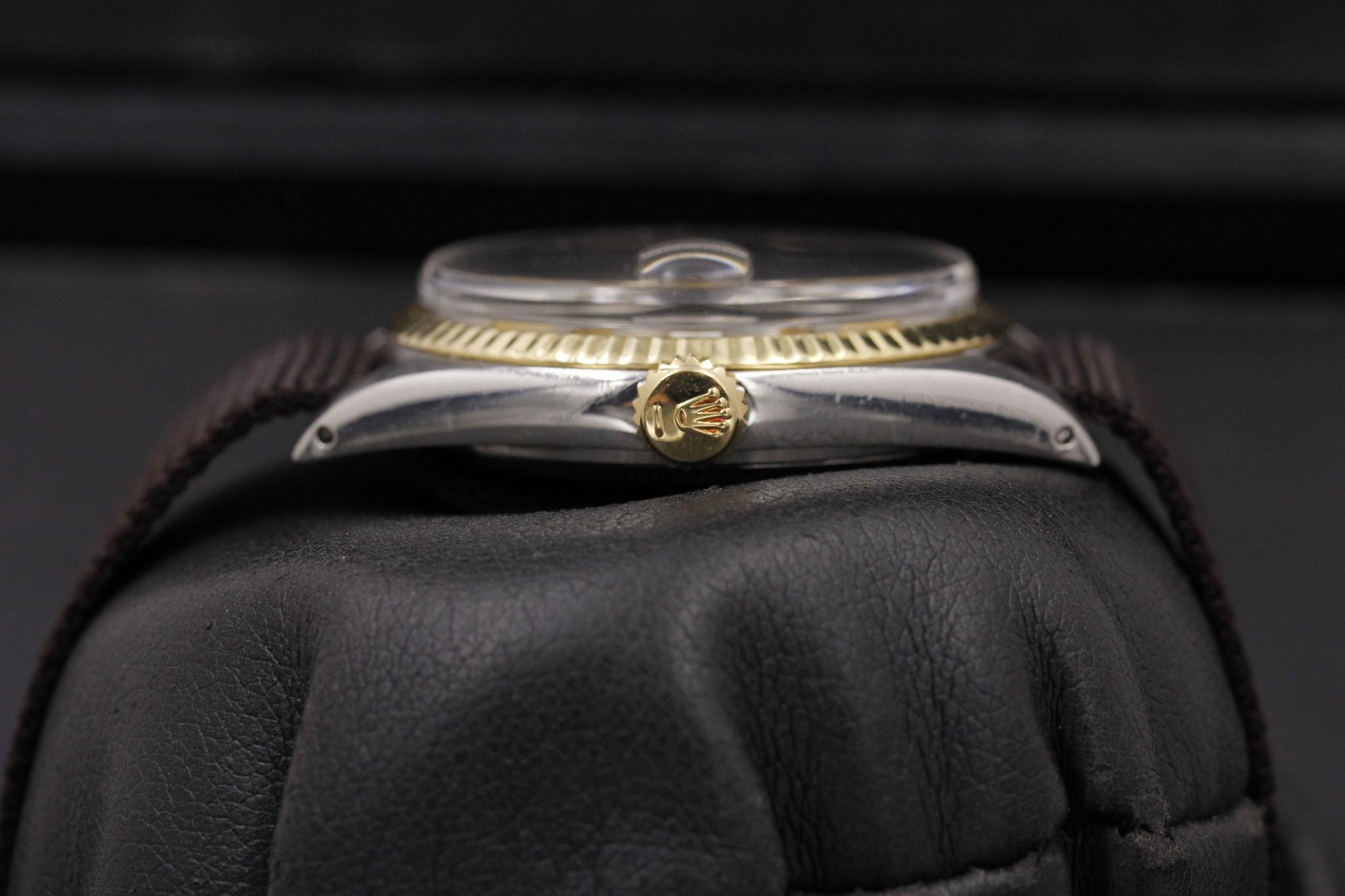 Watch Image 3