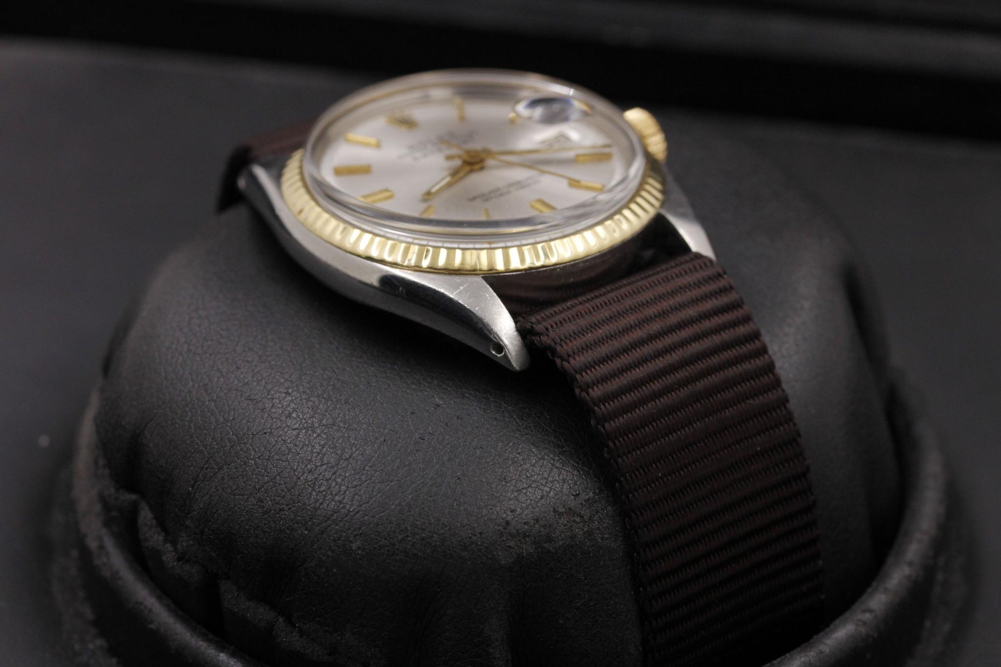 Watch Image 6