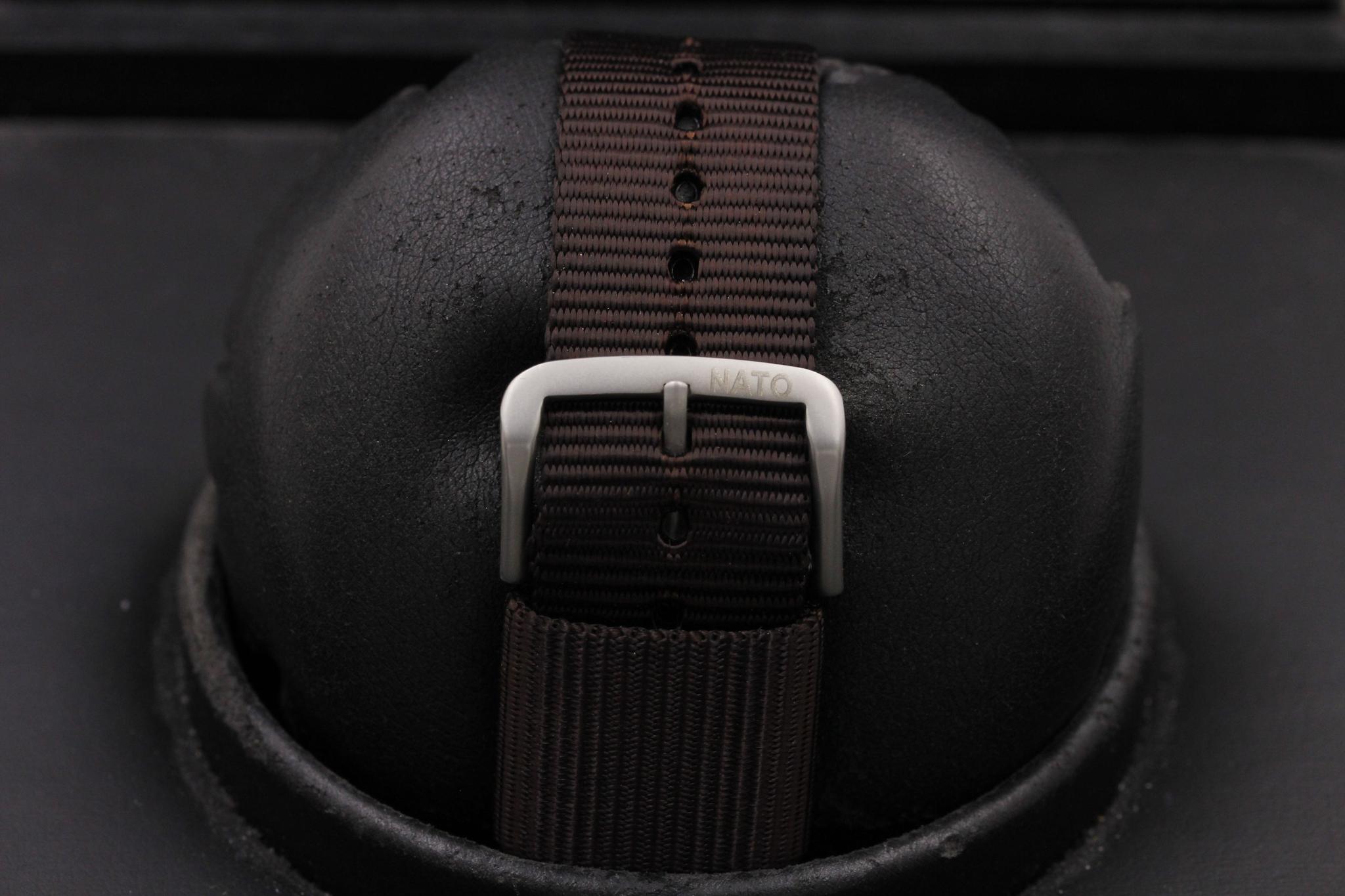 Watch Image 8