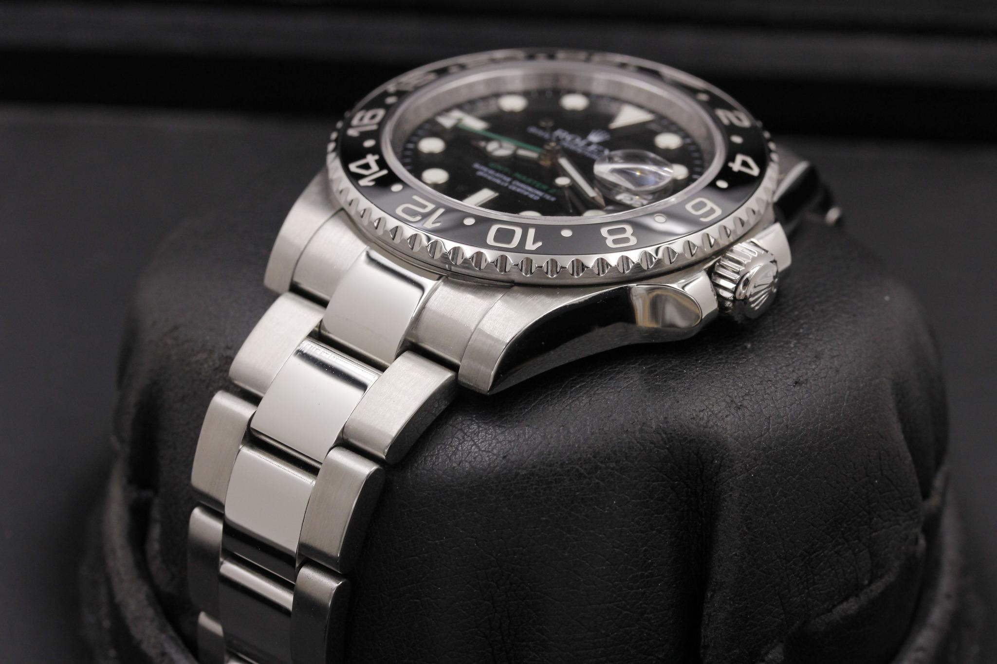 Watch Image 2