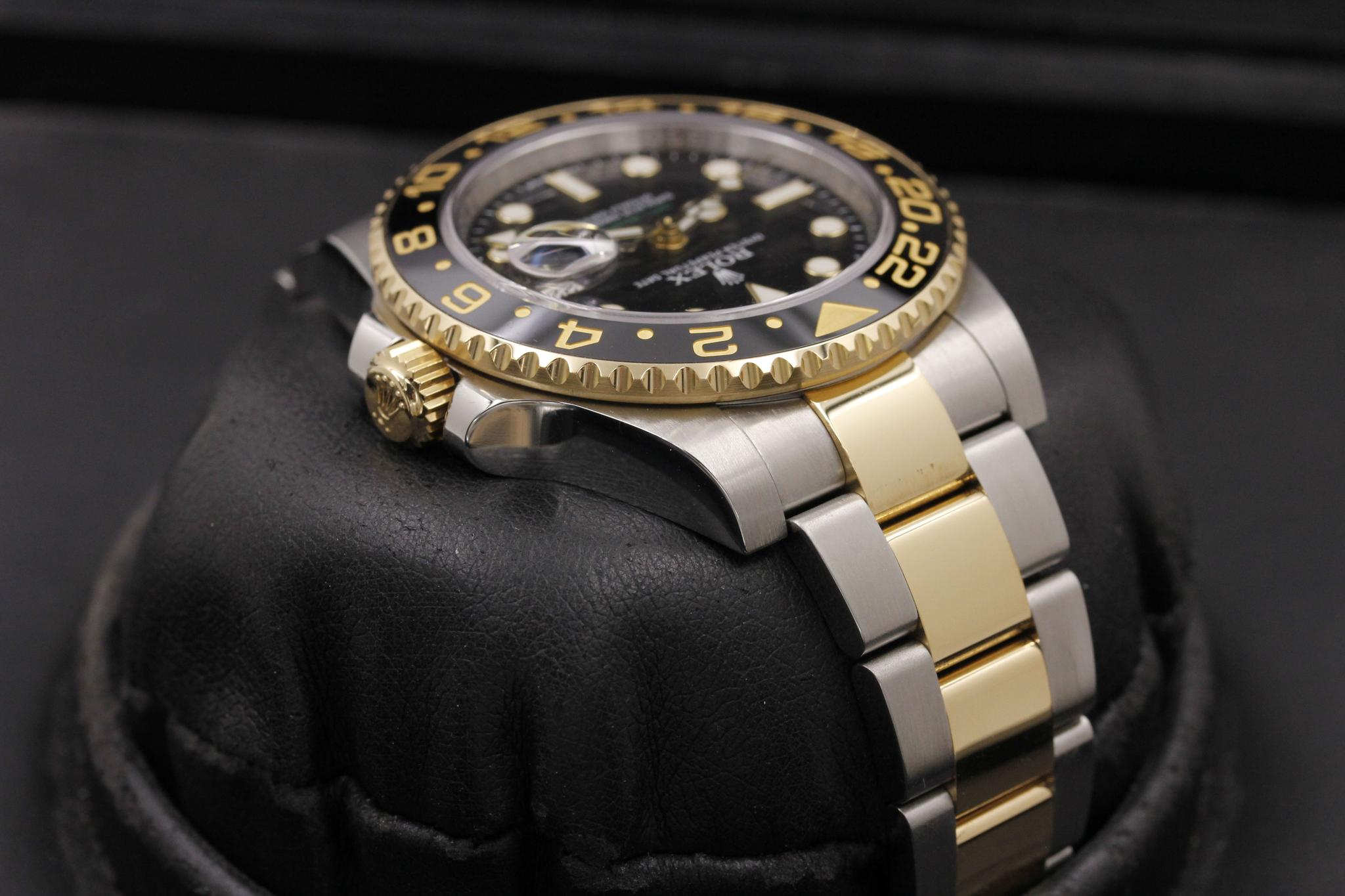 Watch Image 4