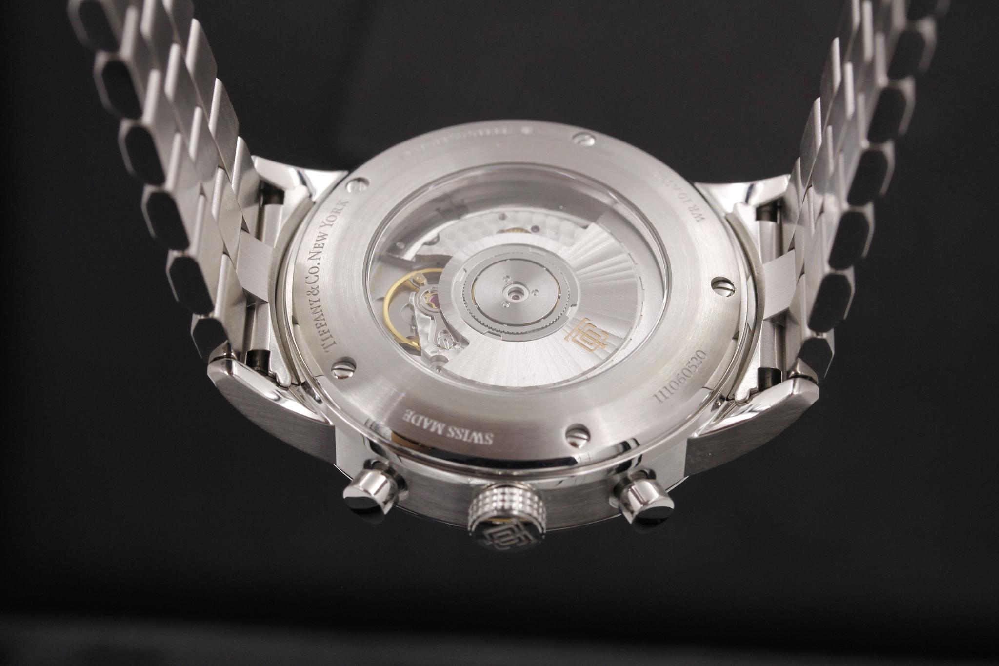 Watch Image 7