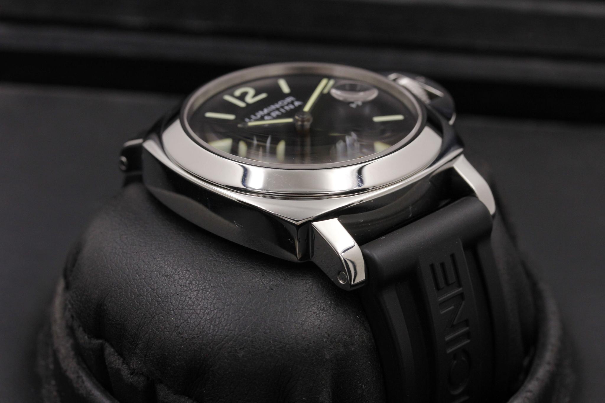 Watch Image 6