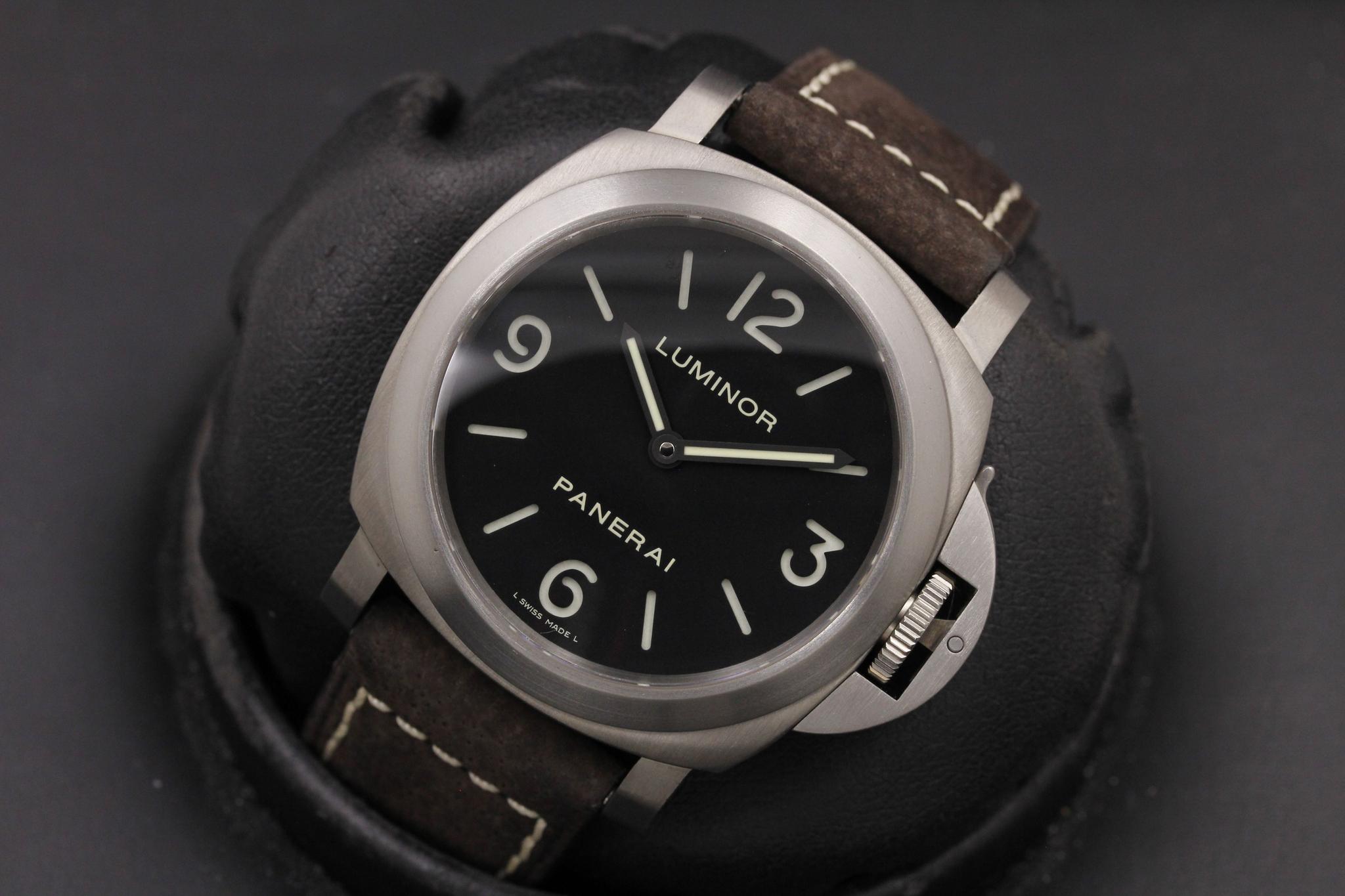 Watch Image 9