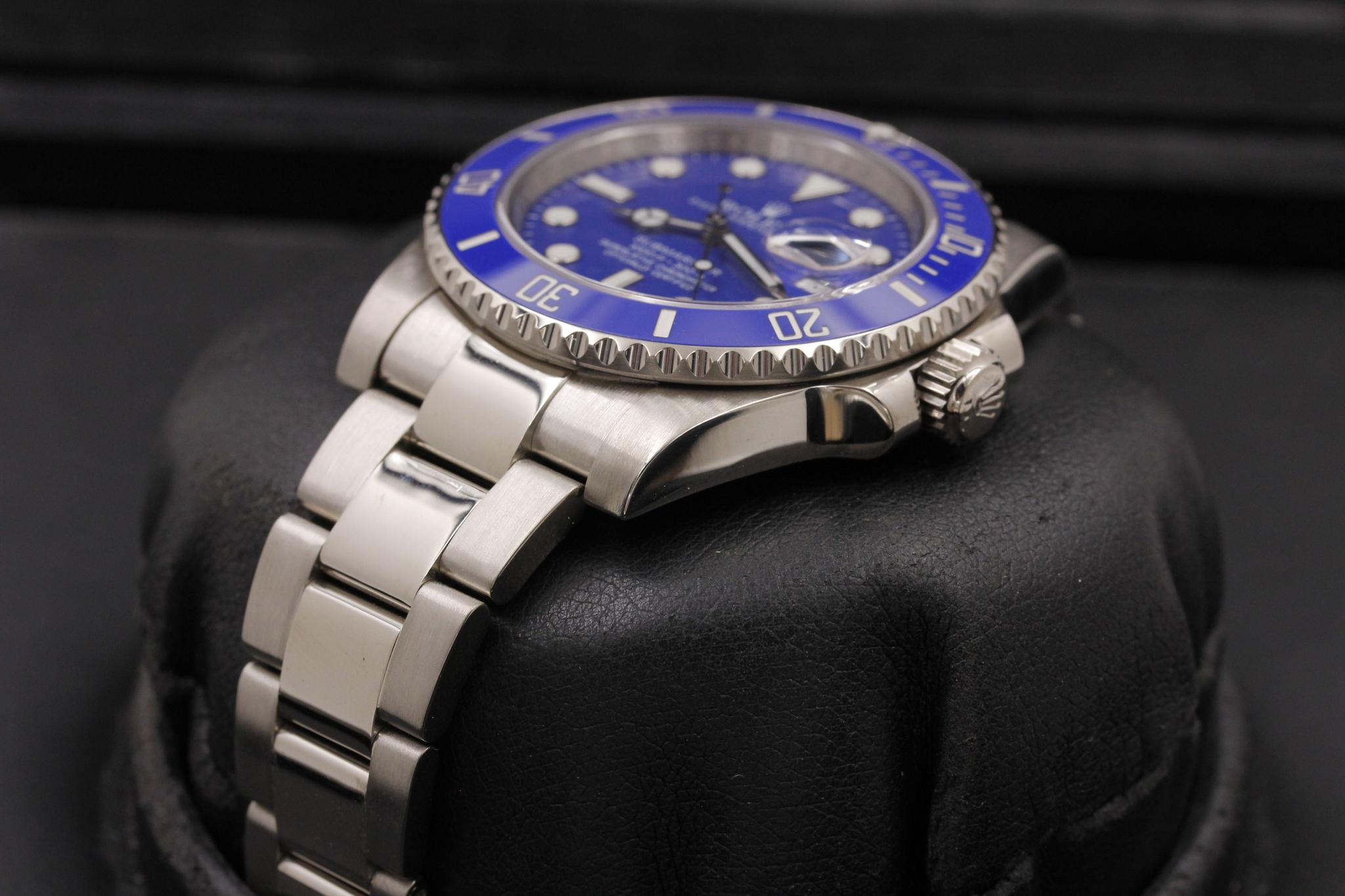Watch Image 2