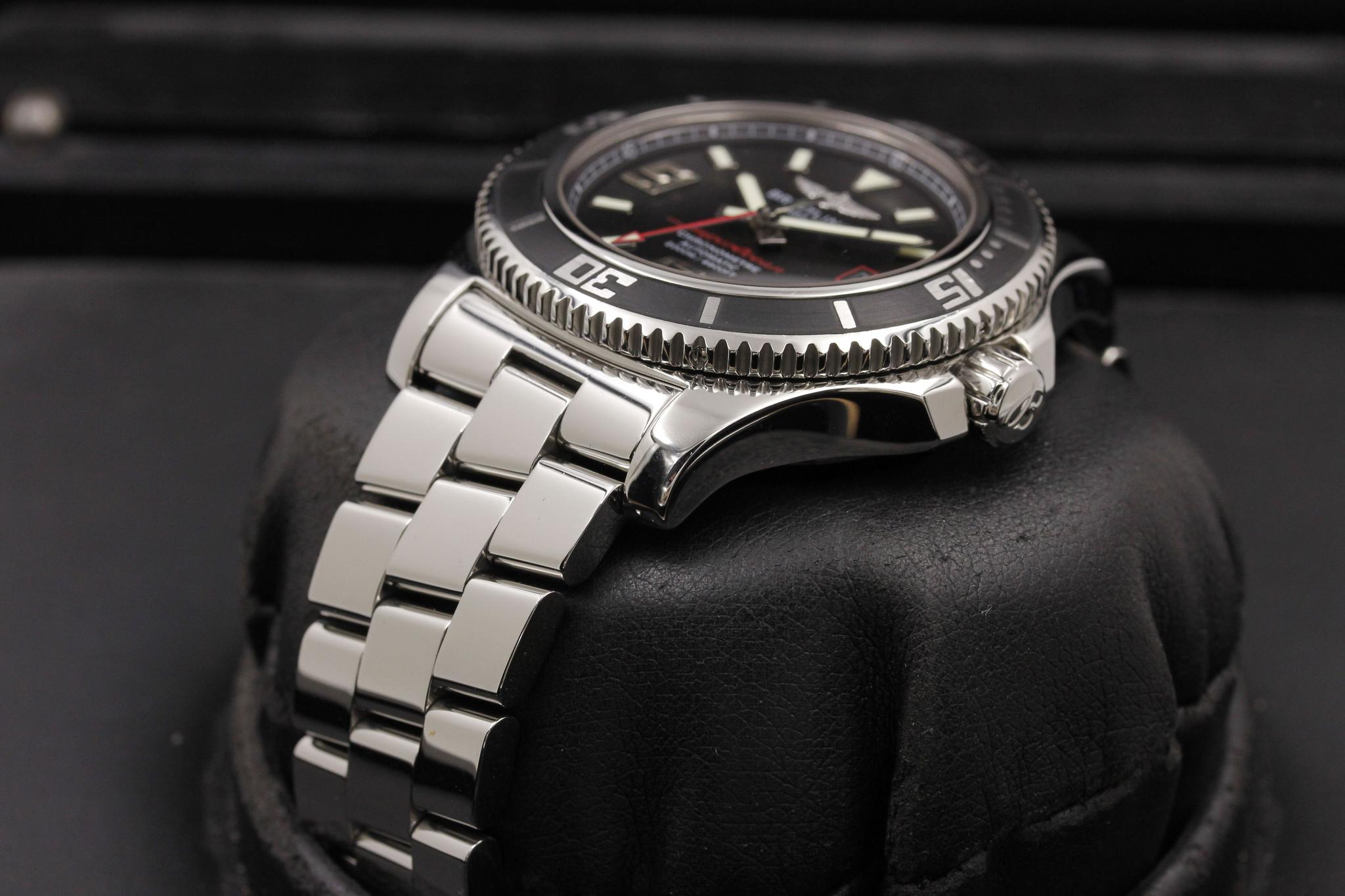 Watch Image 2
