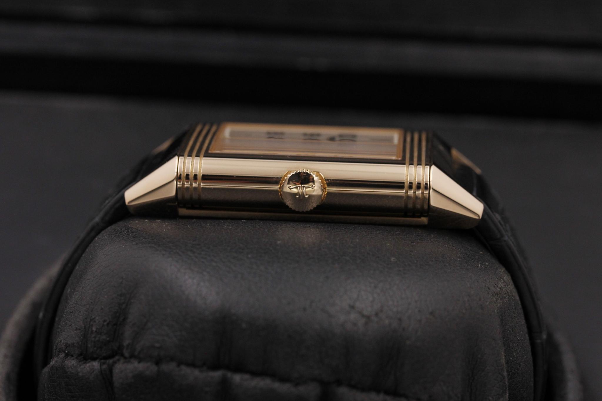 Watch Image 3