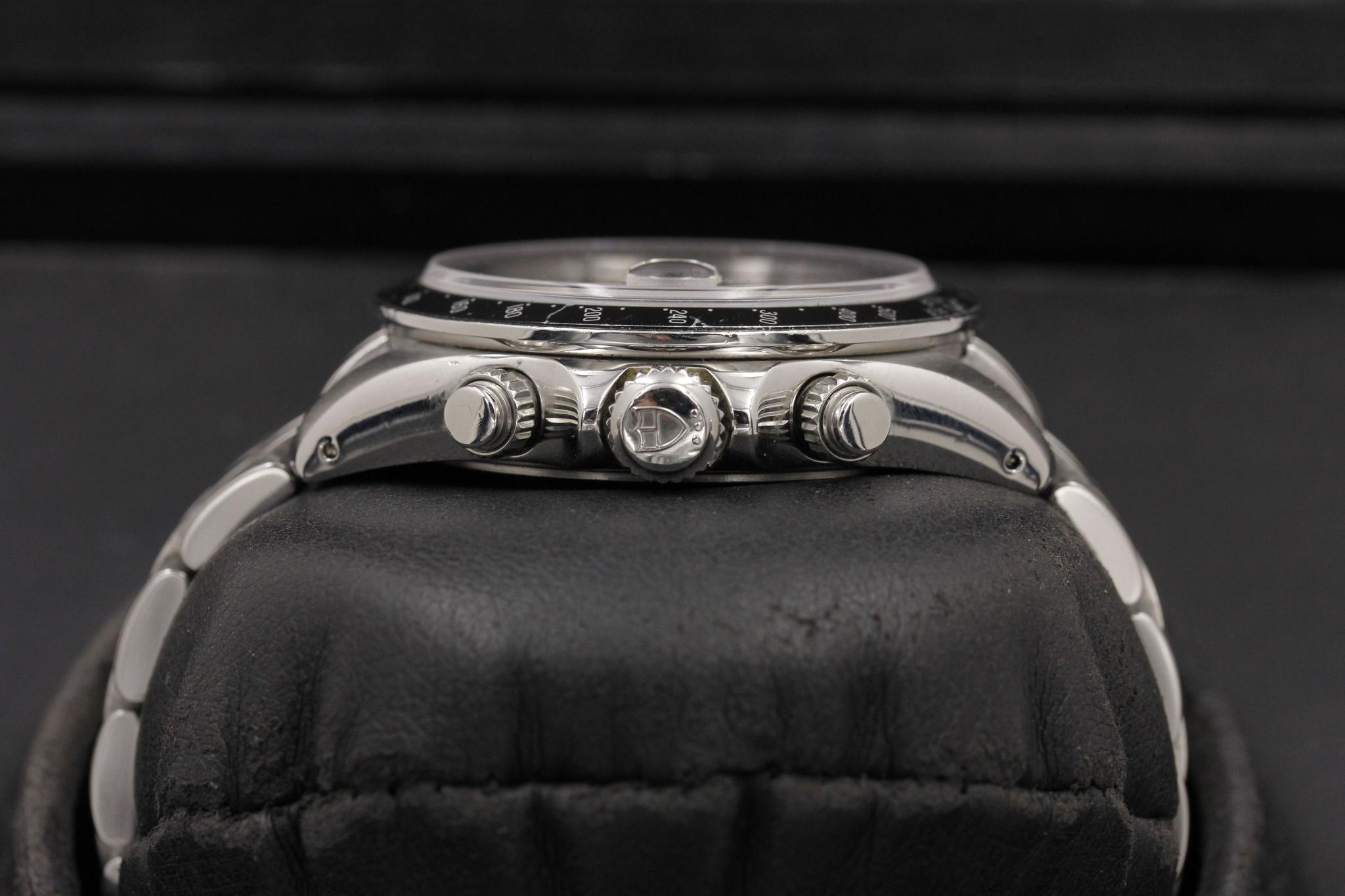 Watch Image 3
