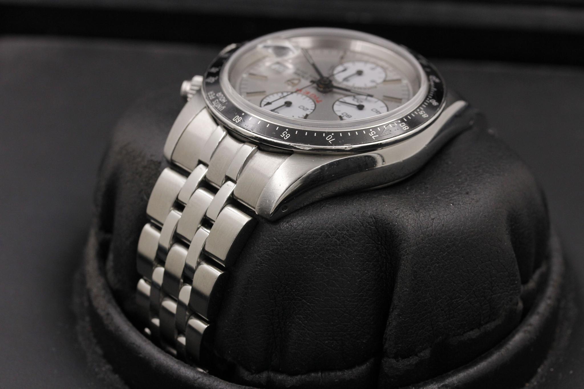 Watch Image 5
