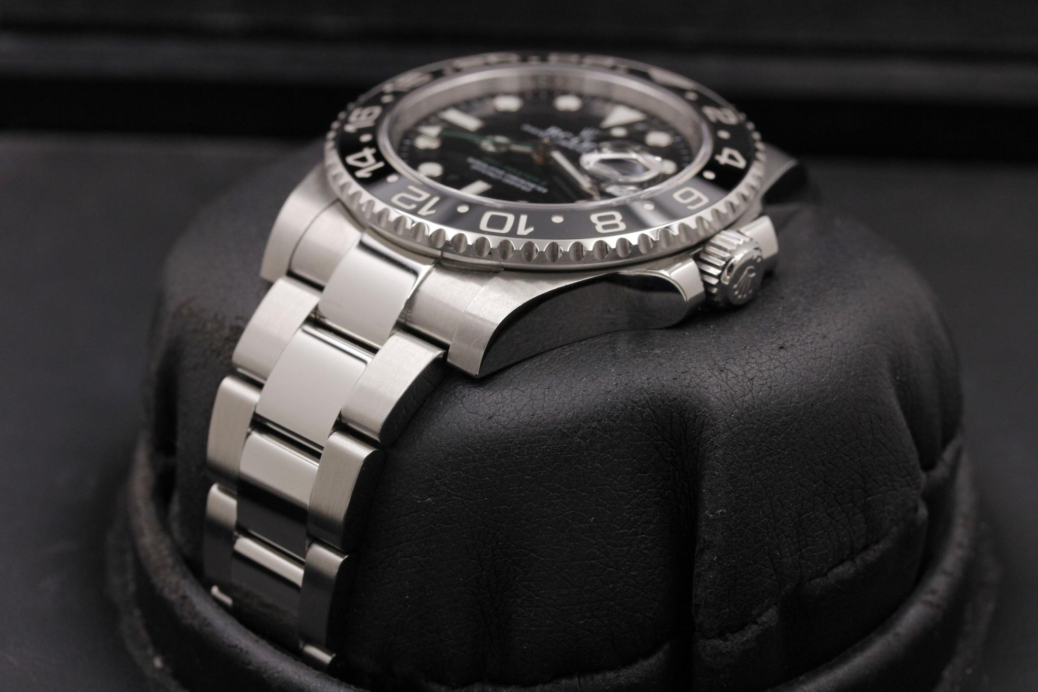 Watch Image 2